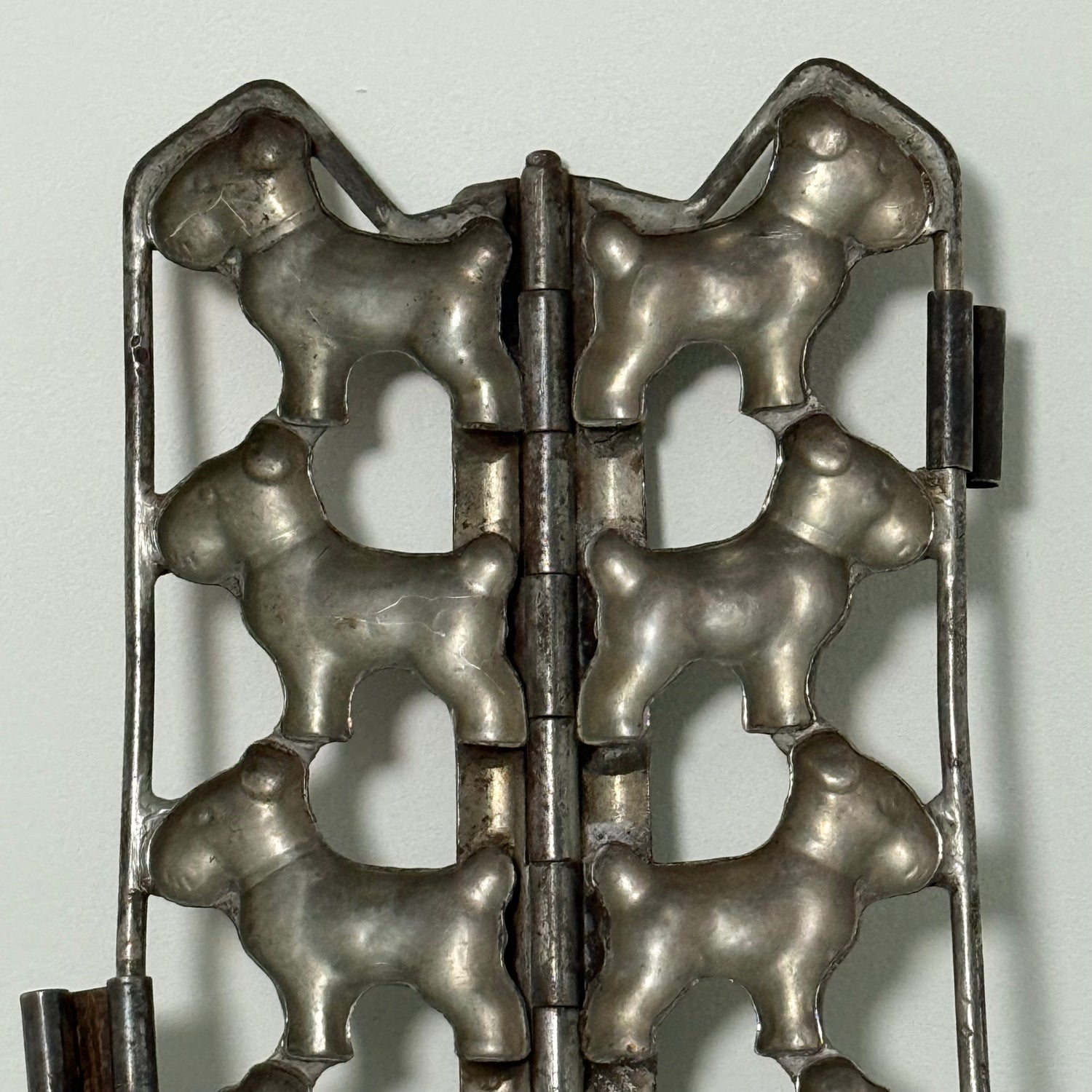 Anton Reiche Figural Chocolate Mould – Dogs Double Sided German