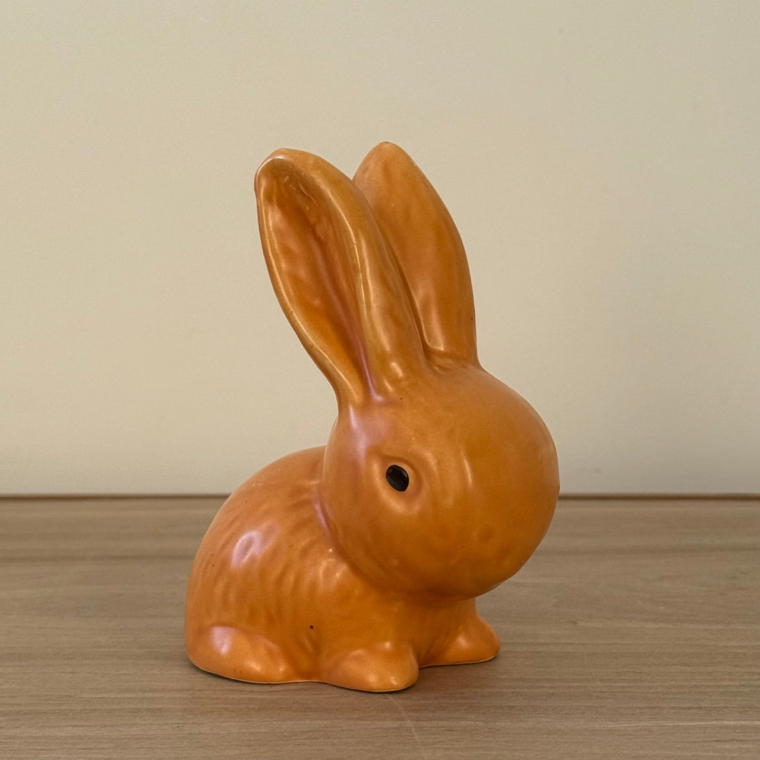Wade Pottery Glazed Rabbit Figure Vintage British Ceramic Ornament