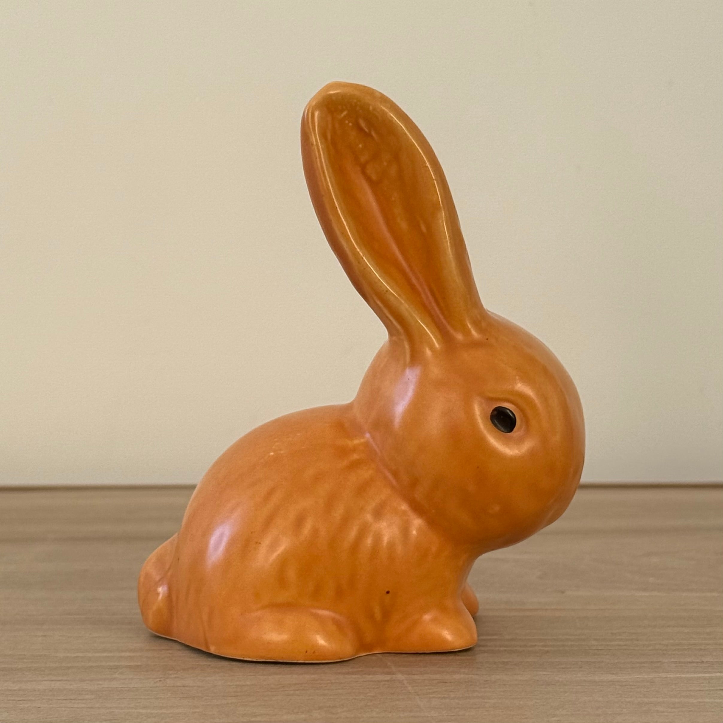 Wade Pottery Glazed Rabbit Figure Vintage British Ceramic Ornament