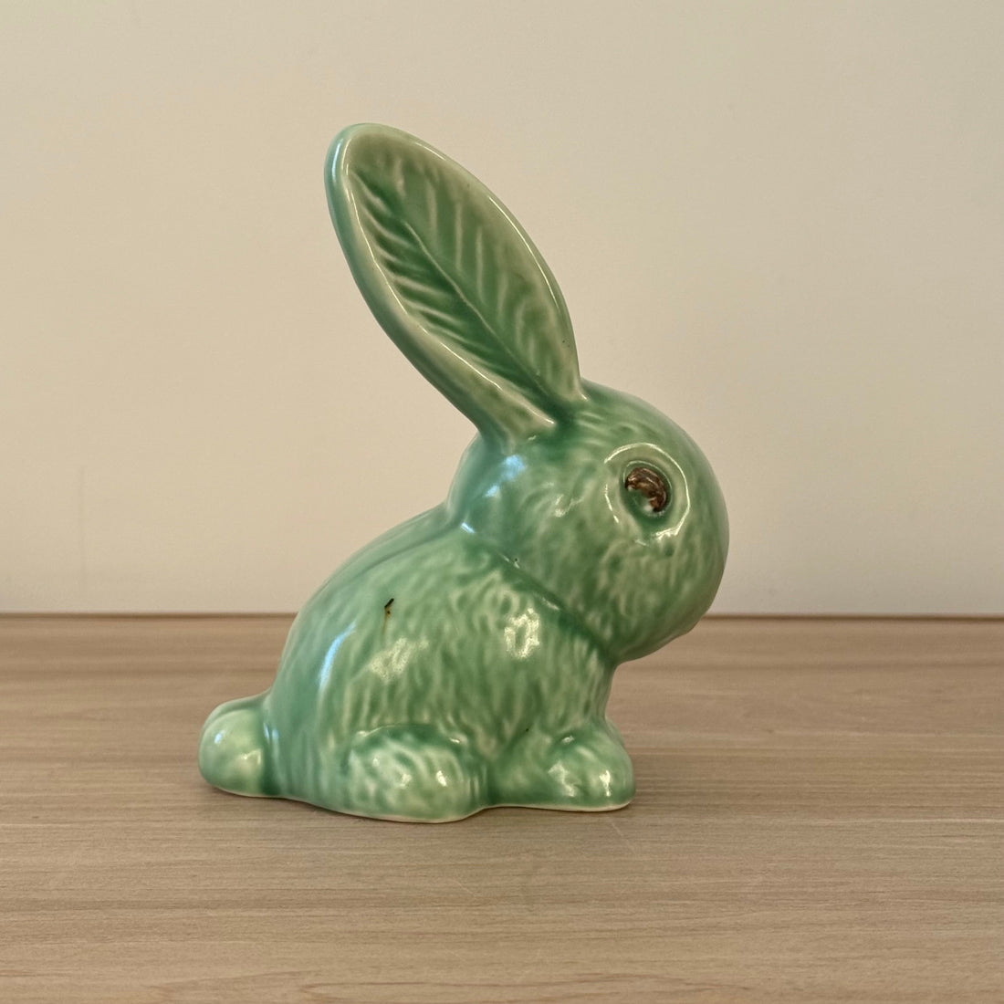 Vintage Sylvac Green Rabbit Figure No. 990