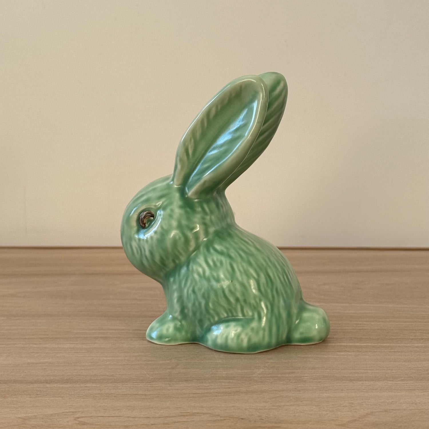 Vintage Sylvac Green Rabbit Figure No. 990