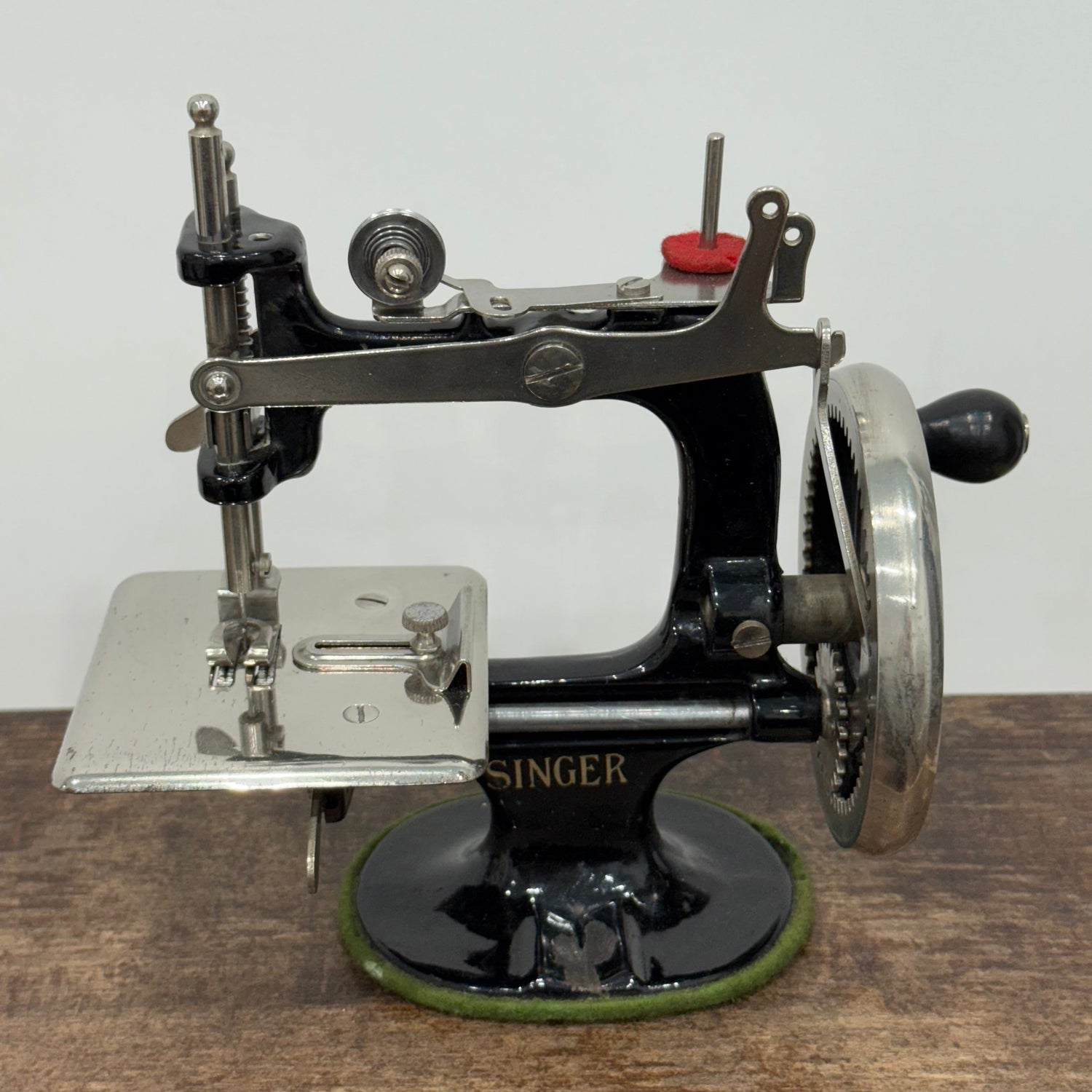 Antique Singer Model 20 Sewing Machine Hand Crank