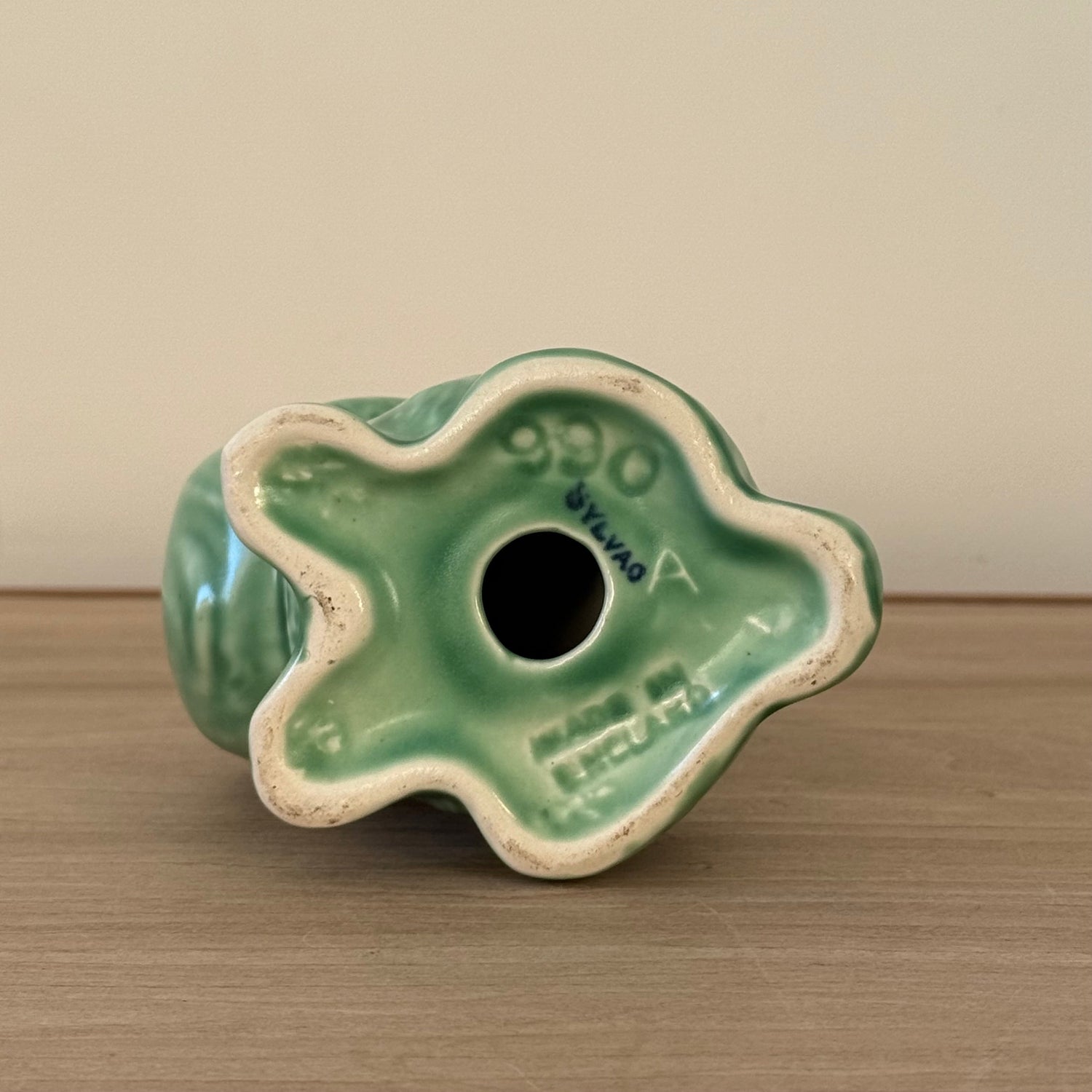 Vintage Sylvac Green Rabbit Figure No. 990