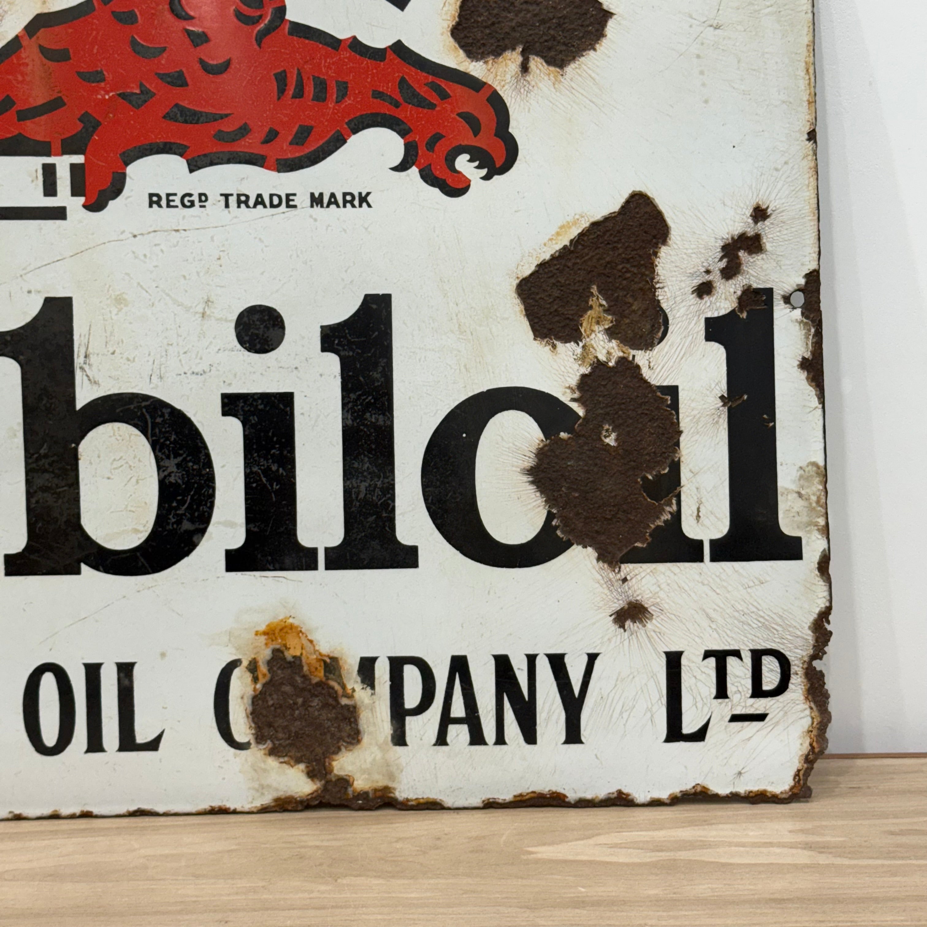 Gargoyle Mobiloil Enamel Advertising Sign Vacuum Oil Company c1920