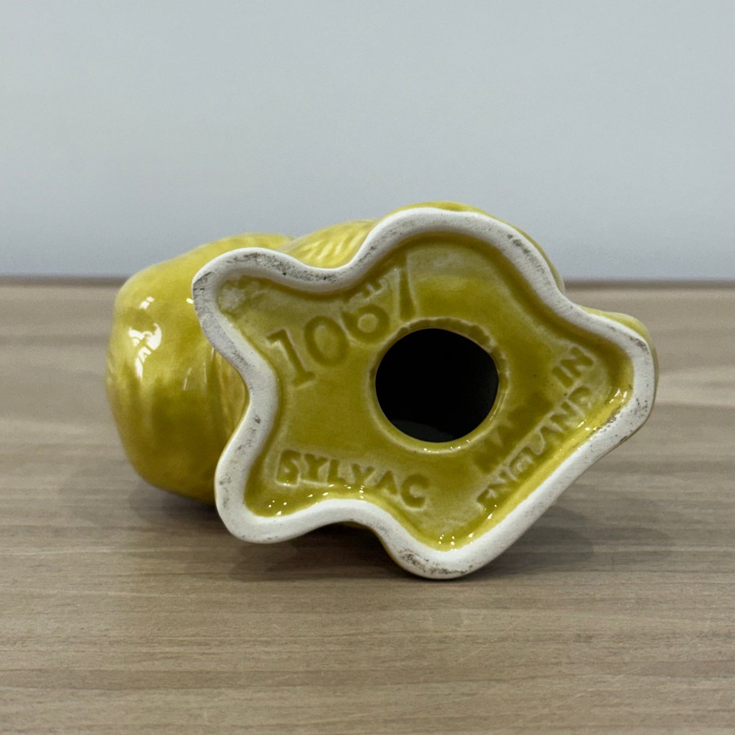 Vintage Sylvac Pottery Rabbit Figurine Model 1067 Yellow Green Glaze England