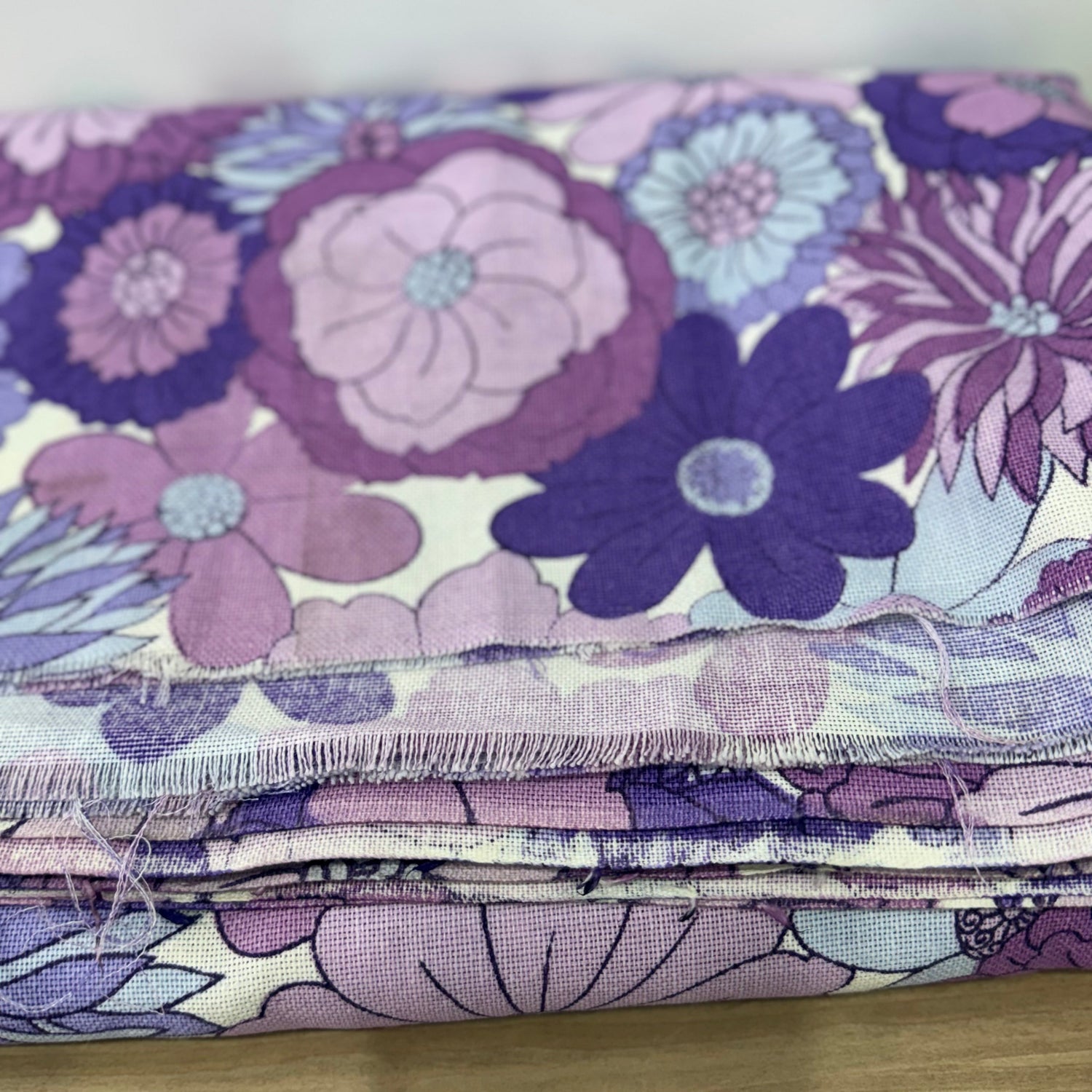 Vintage St Michael Flower Power Fabric 1970s Purple Floral 6.5m