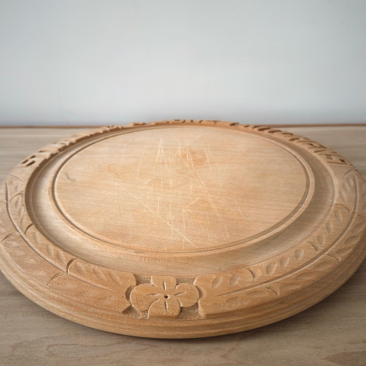 Vintage Stirling &amp; Jones Kitchens Breadboard Bramhall Sheffield 30cm