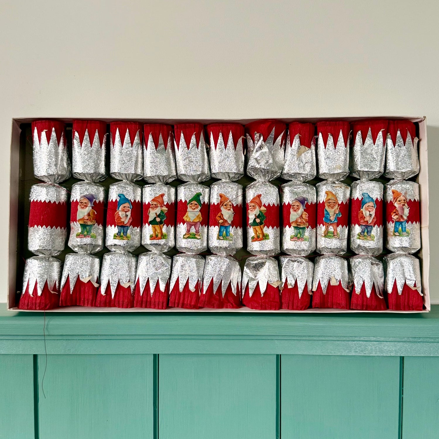Vintage Mid Century Jack Frost Christmas Crackers Box