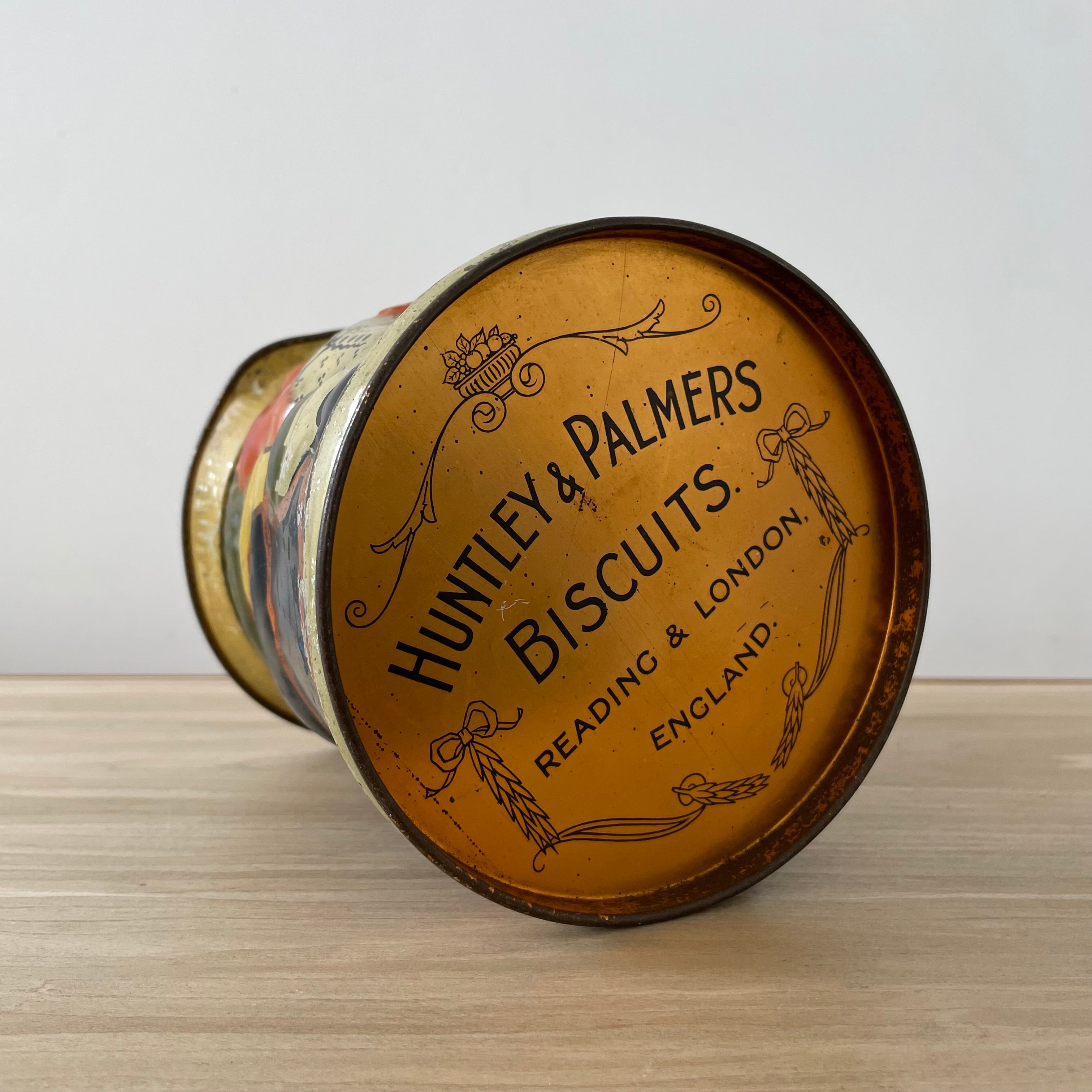 Huntley &amp; Palmers General Character Biscuit Tin c1913
