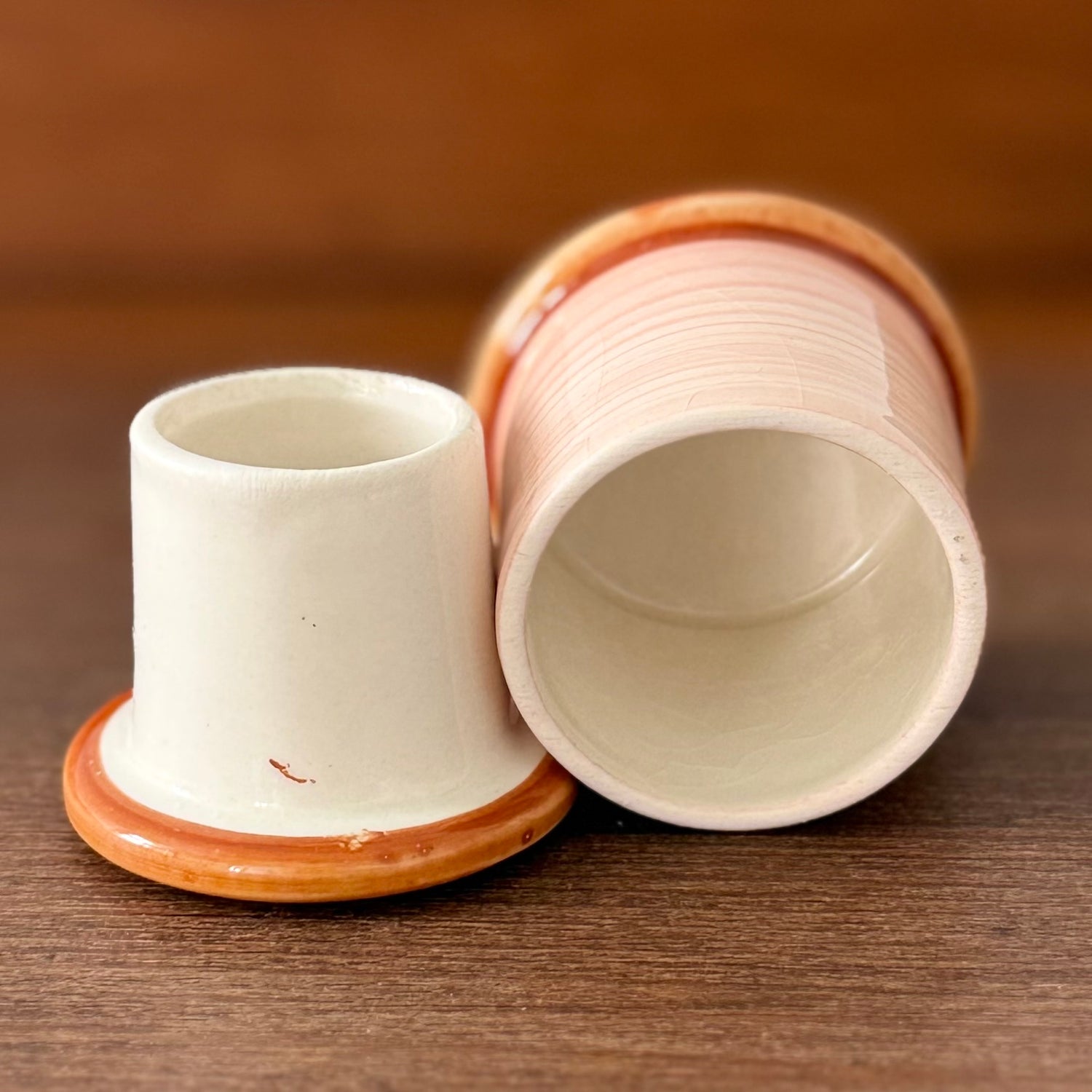 Dewhurst Sylko Three Shells Ceramic Cotton Reel Pot Pink