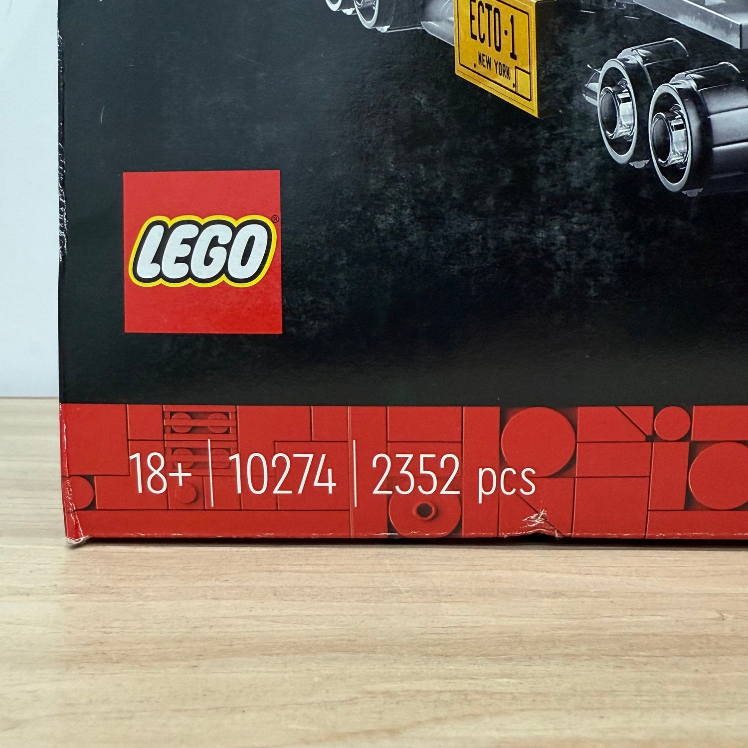 LEGO Ghostbusters ECTO-1 10274 Creator Expert Factory Sealed Box