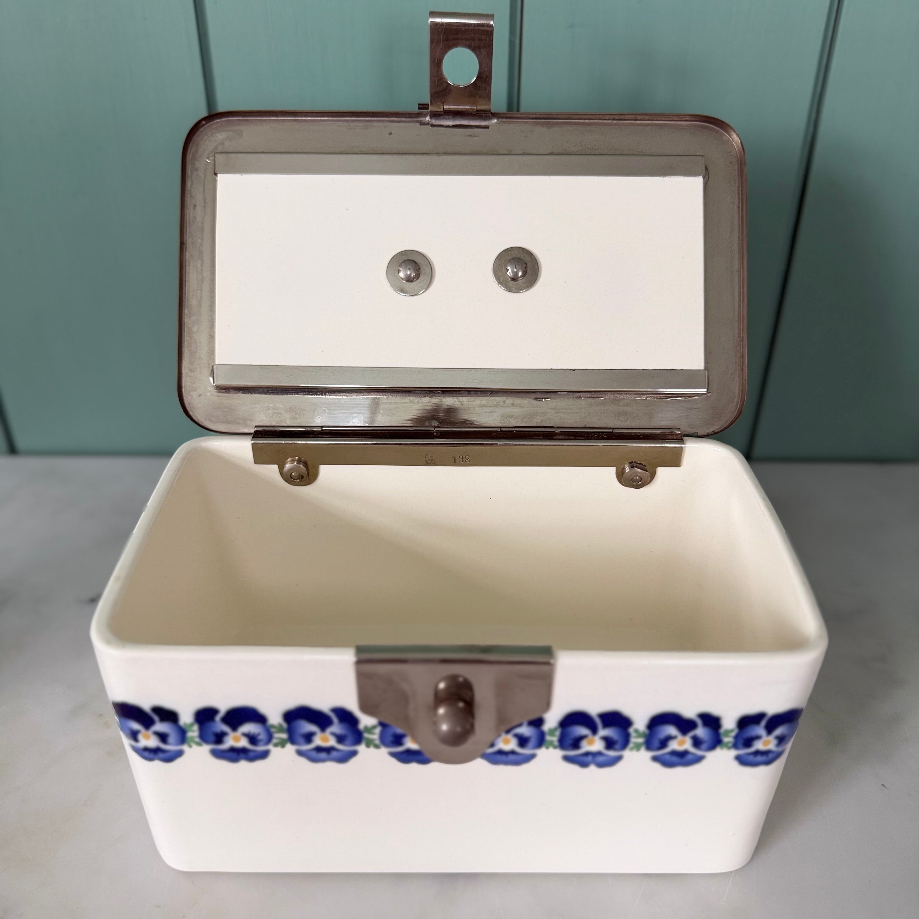 Art Deco WMF Wächtersbach Pansy Biscuit Box Dec. 2194