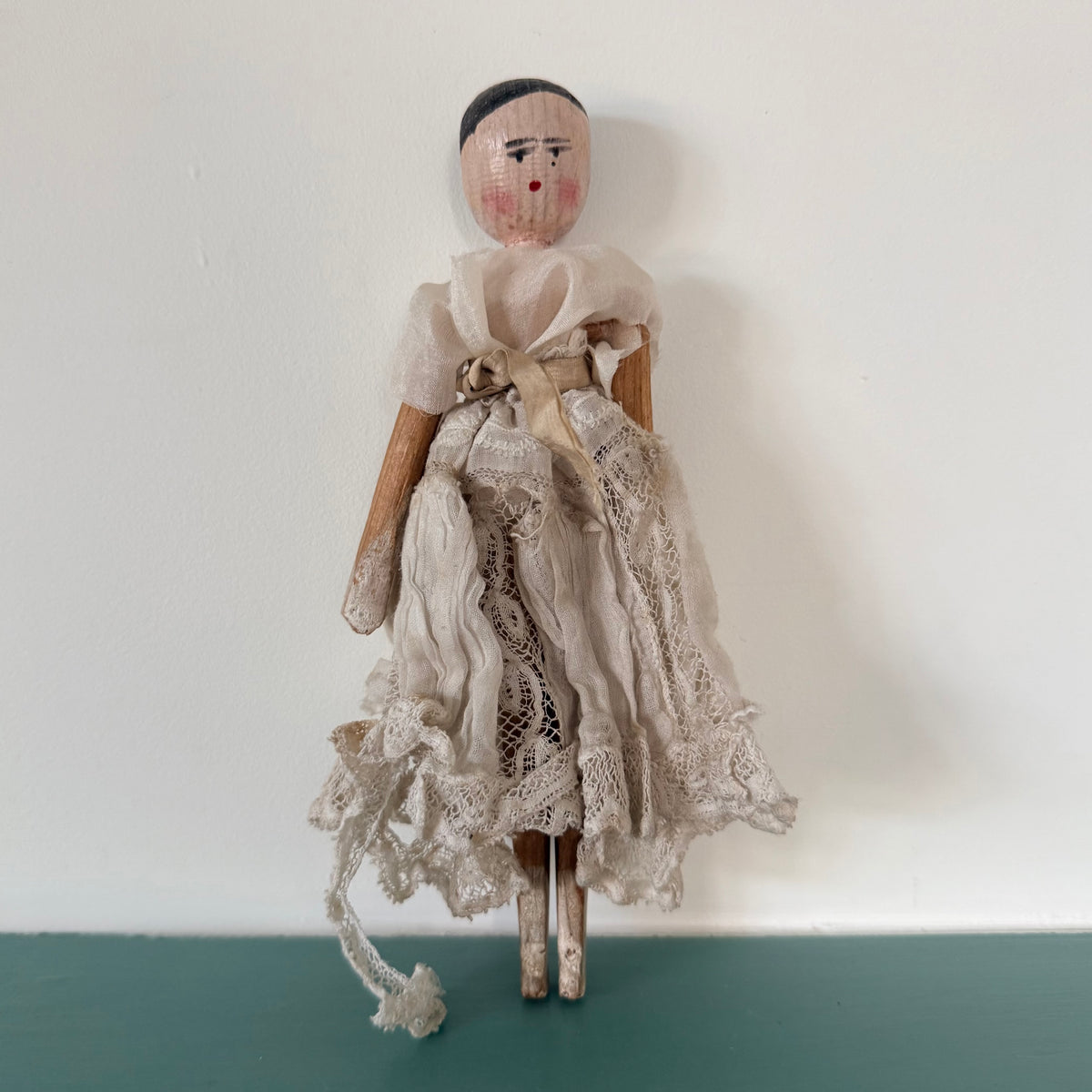 Antique 19th Century Grödnertal Style Wooden Peg Doll – 17.5cm