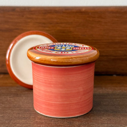Dewhurst’s Sylko Three Shells Ceramic Cotton Reel Pot