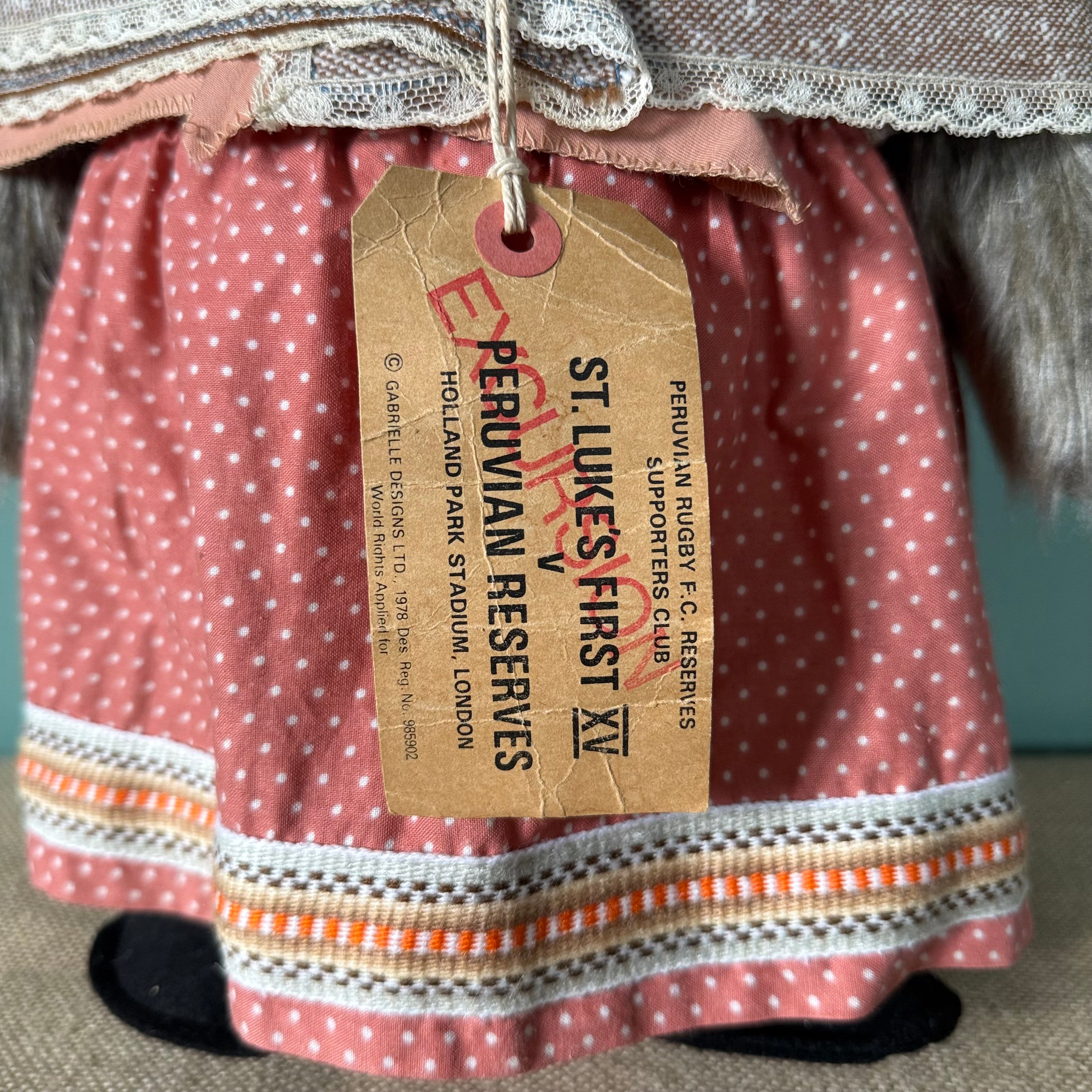 Vintage Gabrielle Designs Aunt Lucy Bear 1978