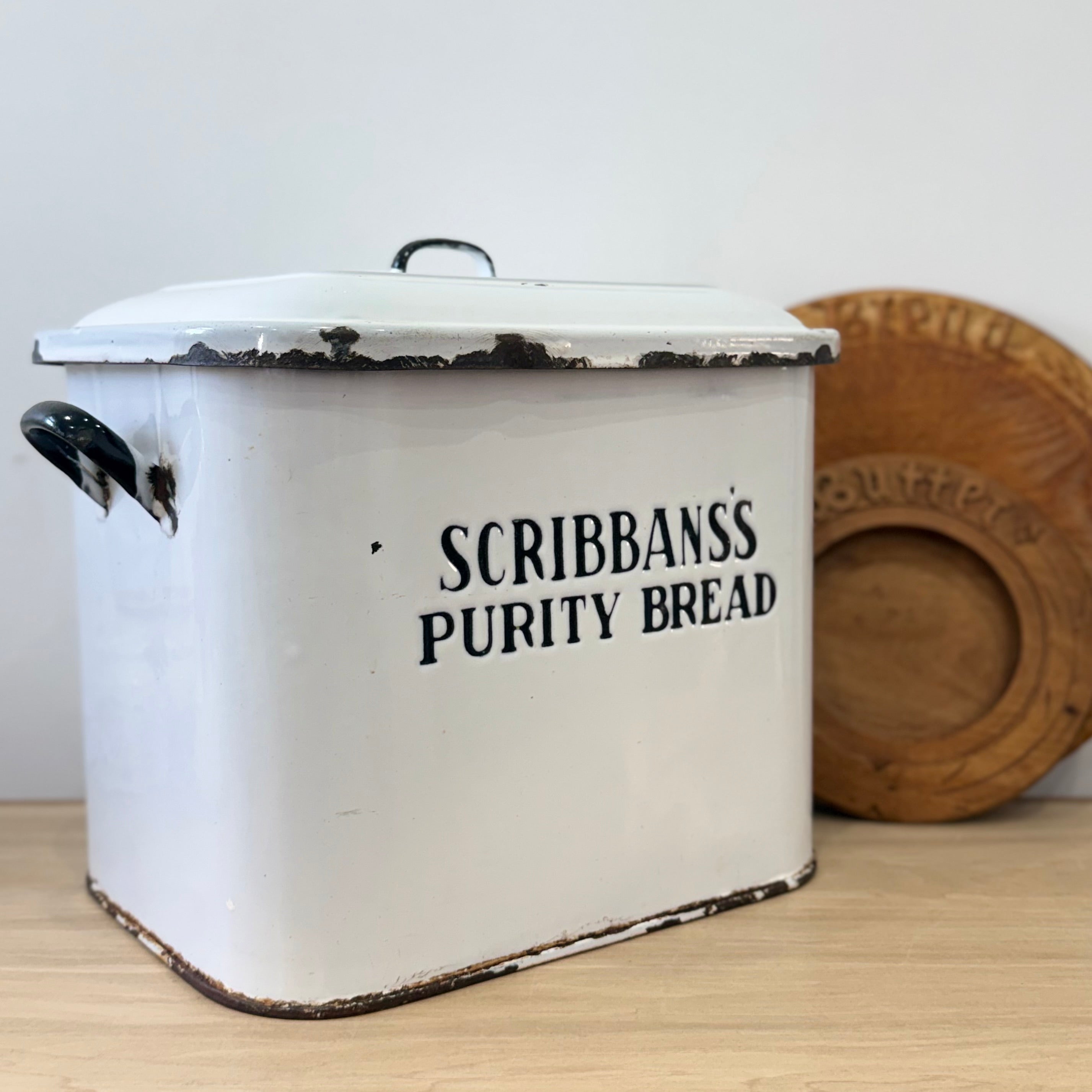 Vintage Scribbans&