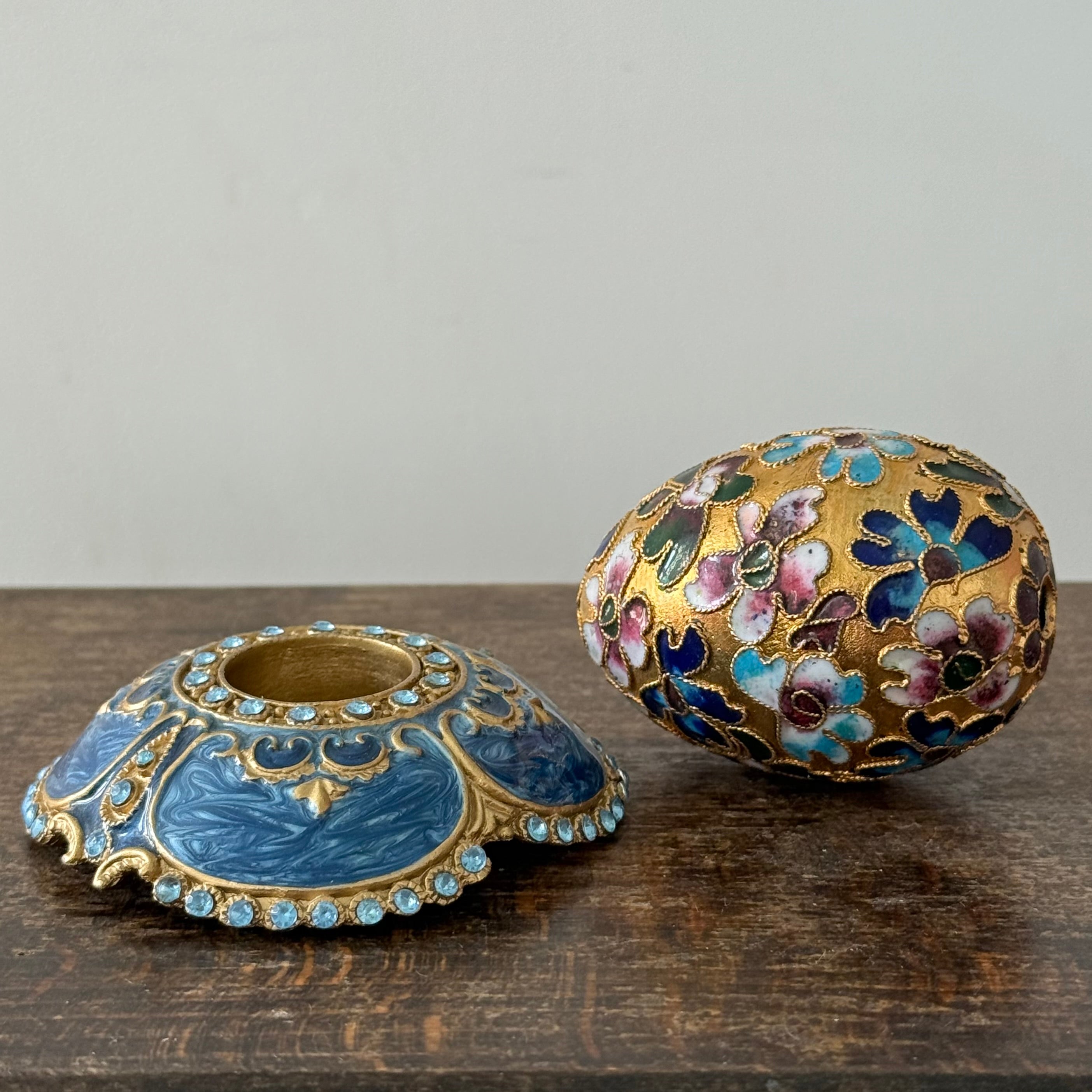Jewelled egg