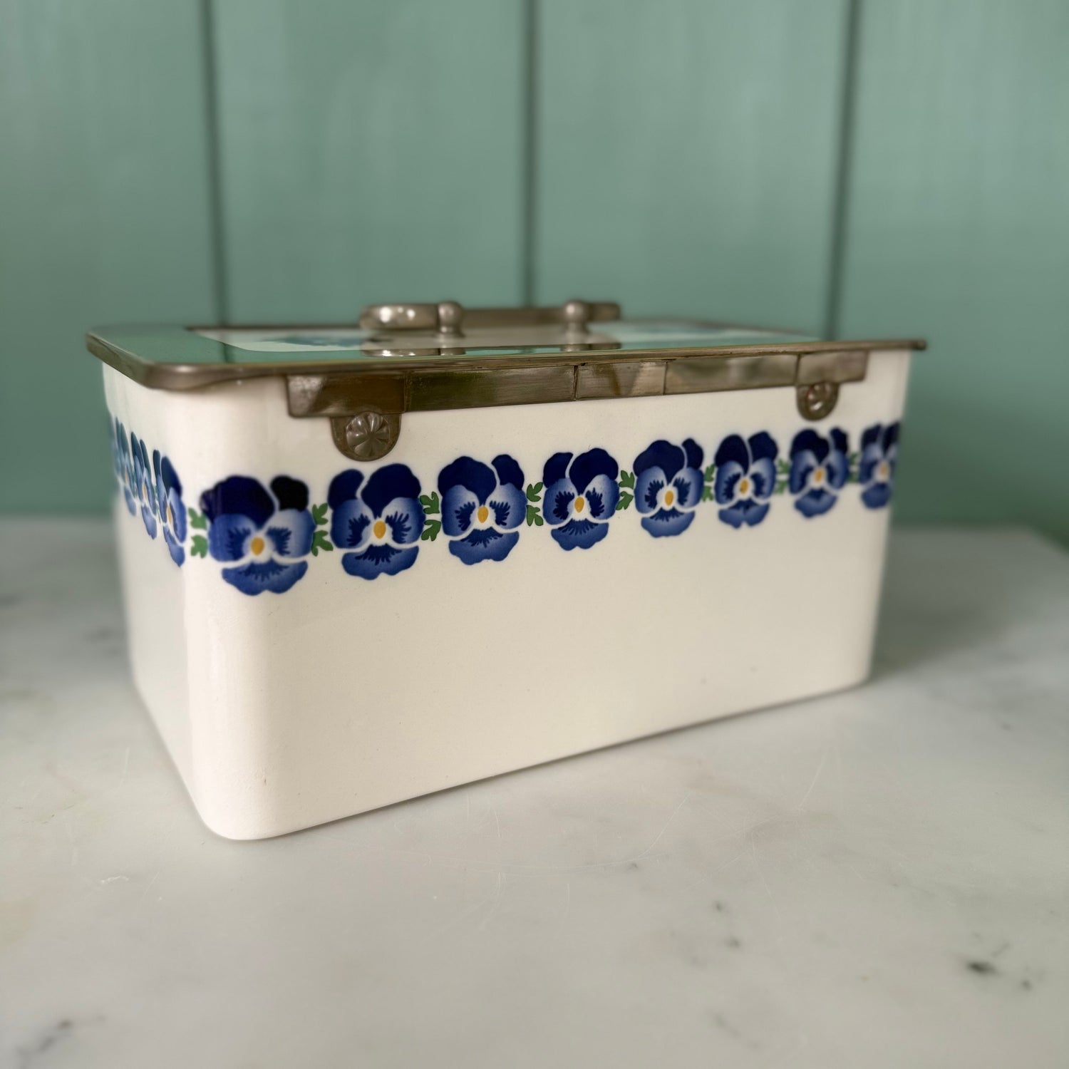 Art Deco WMF Wächtersbach Pansy Biscuit Box Dec. 2194