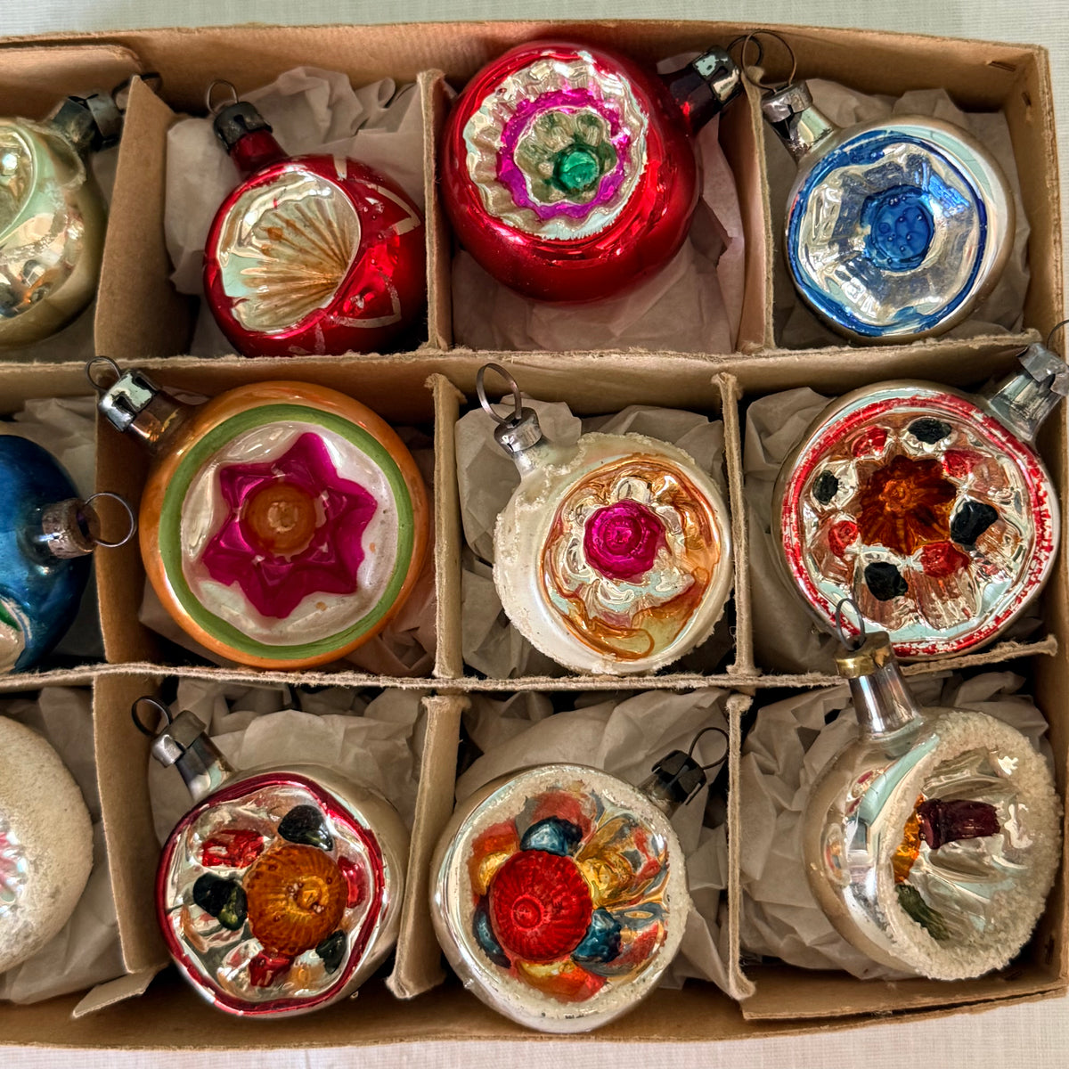 Boxed Set of 12 Vintage Concave Reflector Glass Baubles