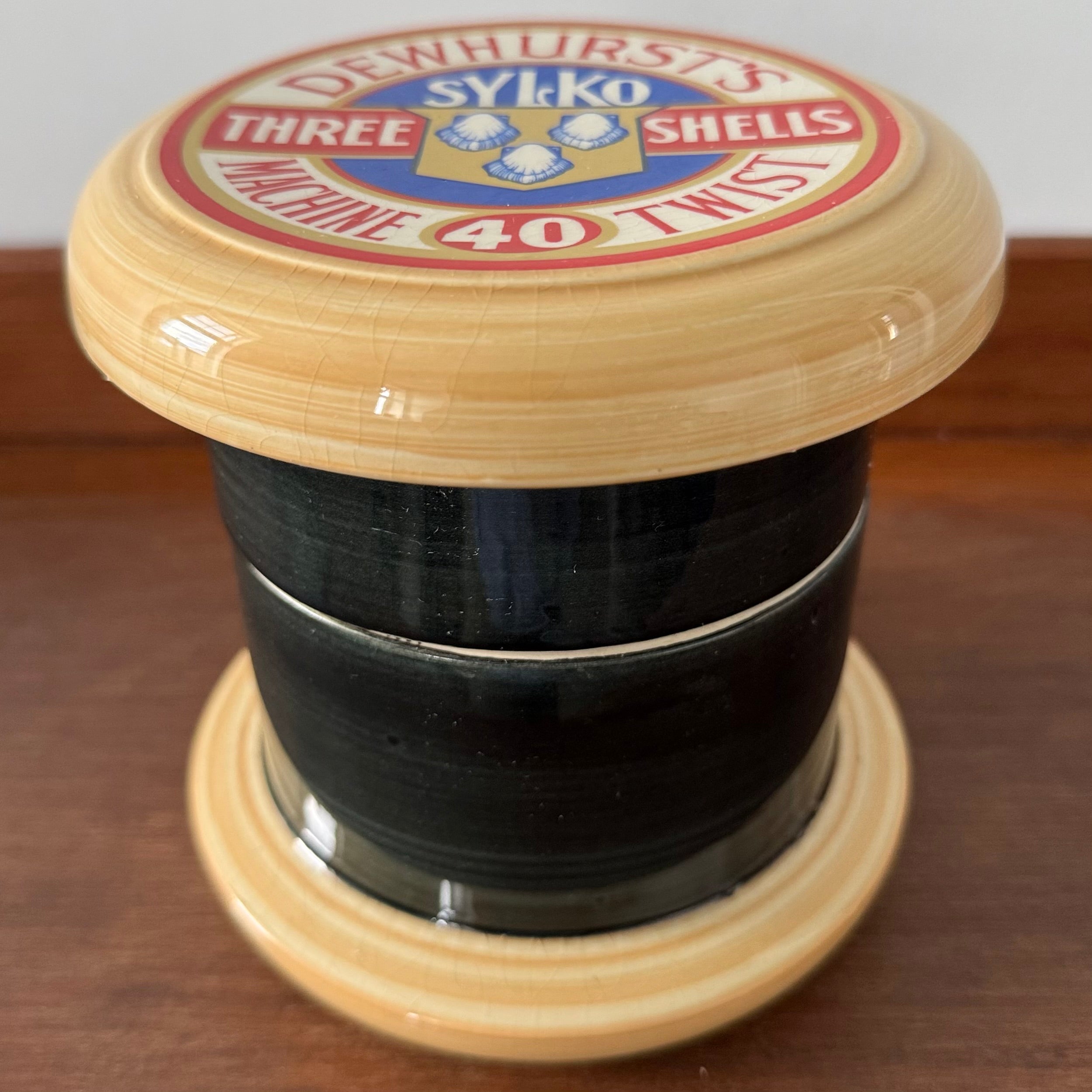 Dewhurst’s Sylko Ceramic Cotton Reel Pot