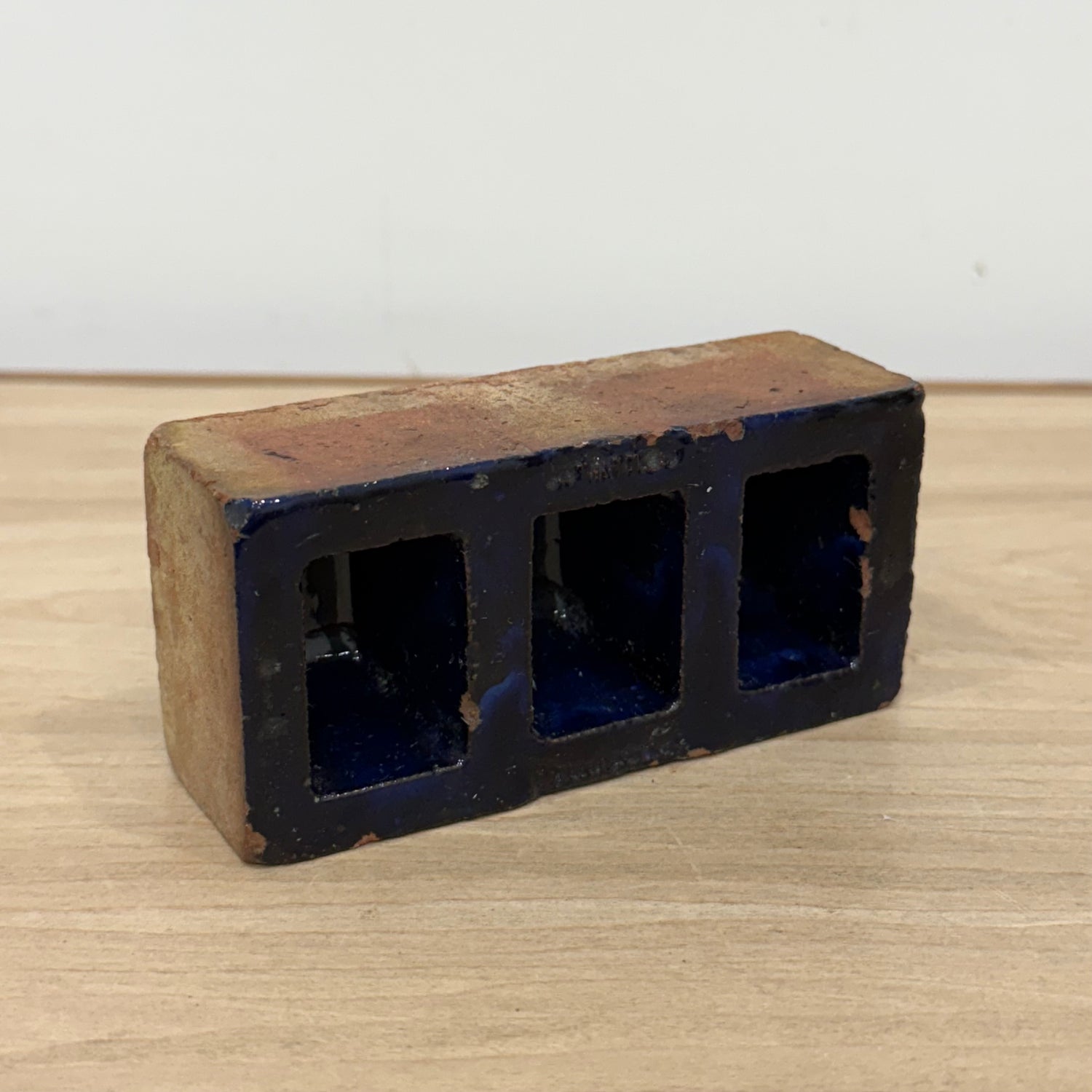 Vintage London Brick Company Cellular Brick Half Scale Sample
