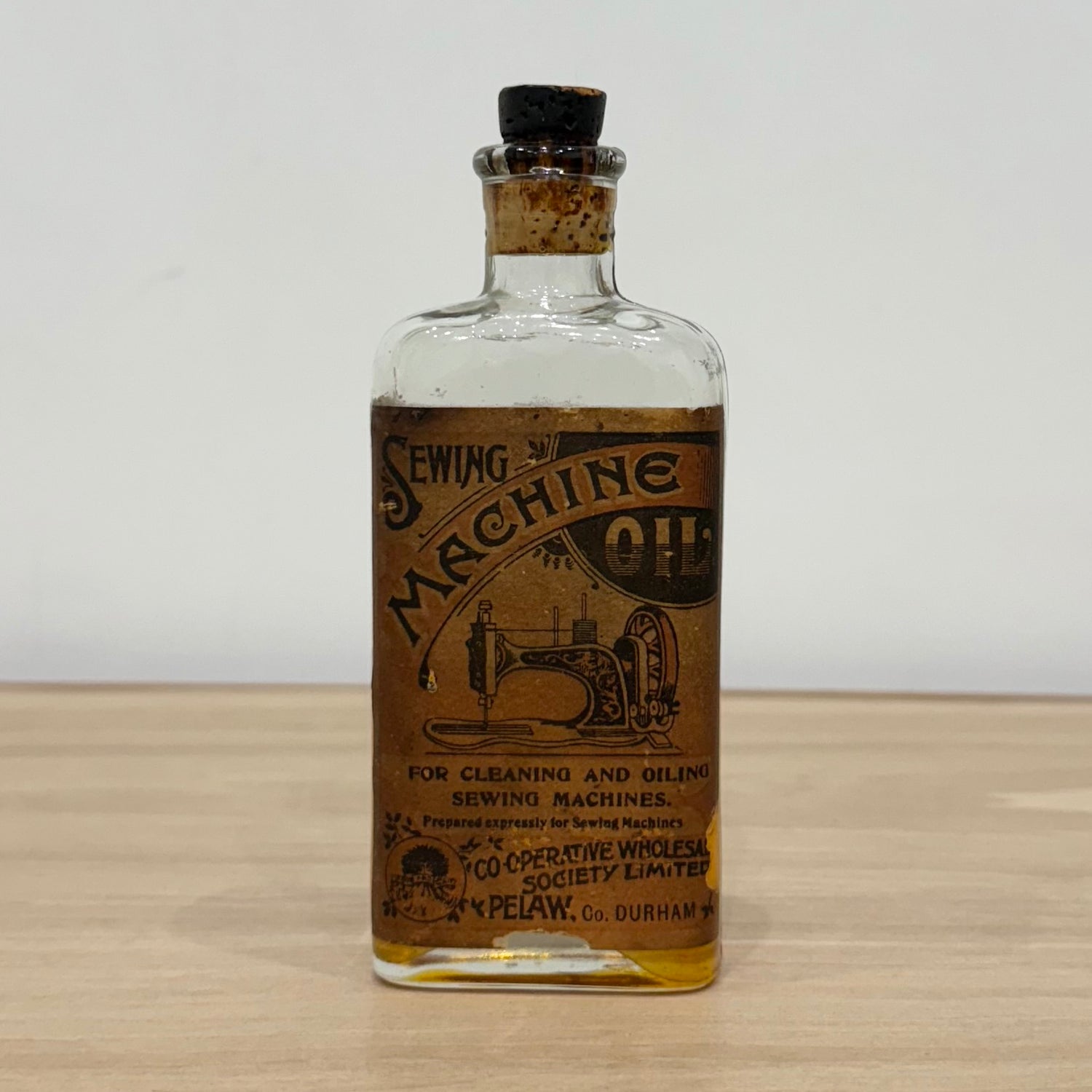 Edwardian Sewing Machine Oil Bottle, Cooperative Wholesale Society, Pelaw