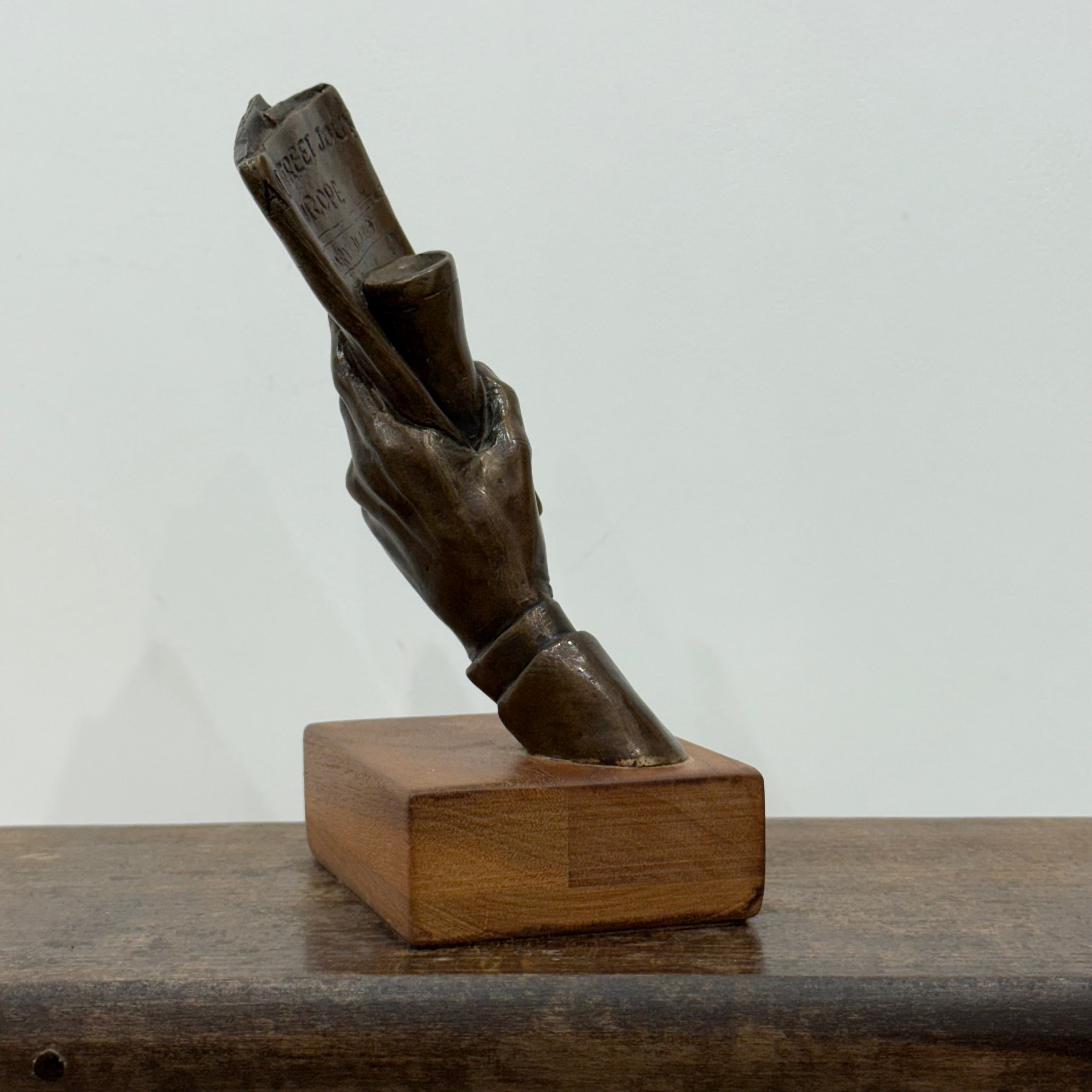 Award statue