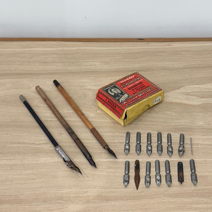 Victorian Mahogany Artist’s Drawing Box with Original Patina