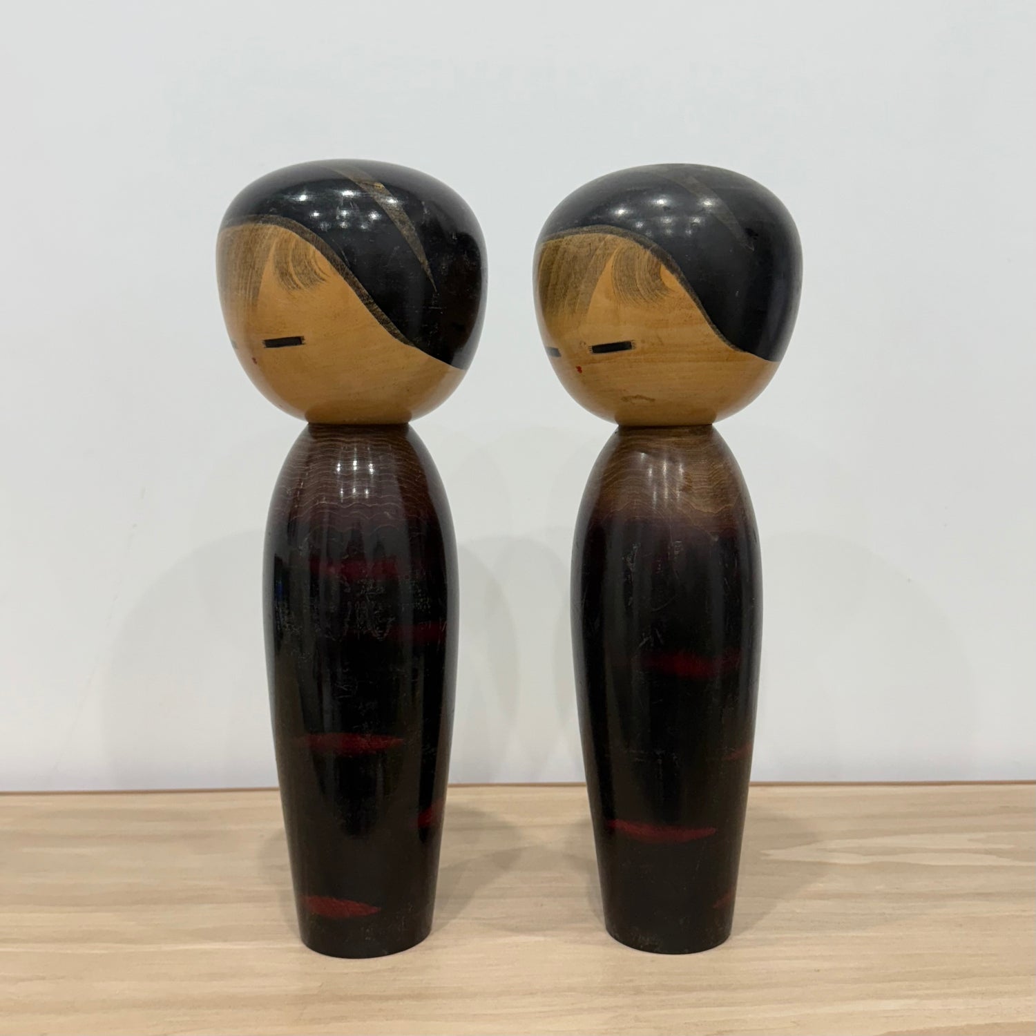 Large Pair of Japanese Sōsaku Kokeshi Dolls by Watanabe Masao