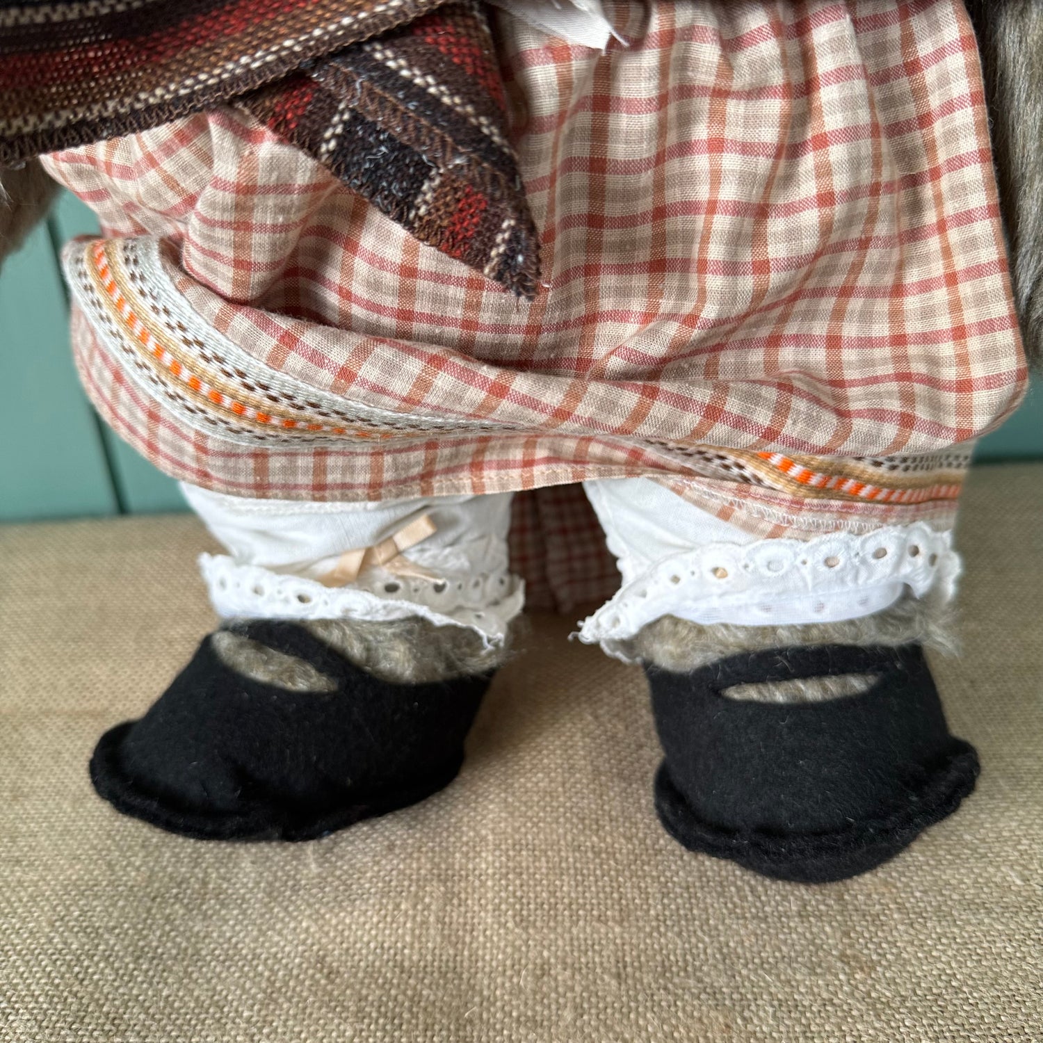 Vintage Aunt Lucy Bear Gabrielle Designs 1978