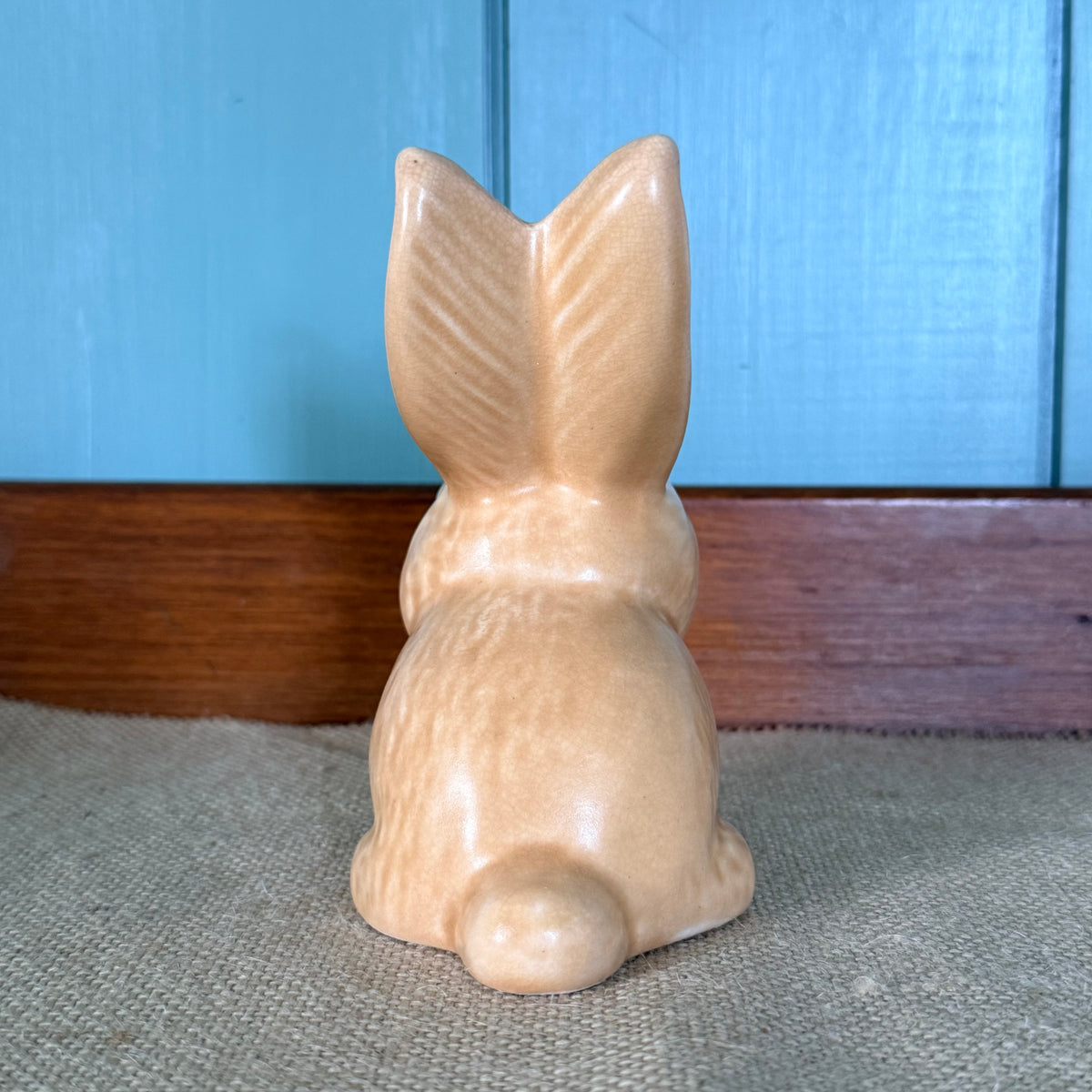 Vintage SylvaC 990 Fawn Snub-Nosed Rabbit