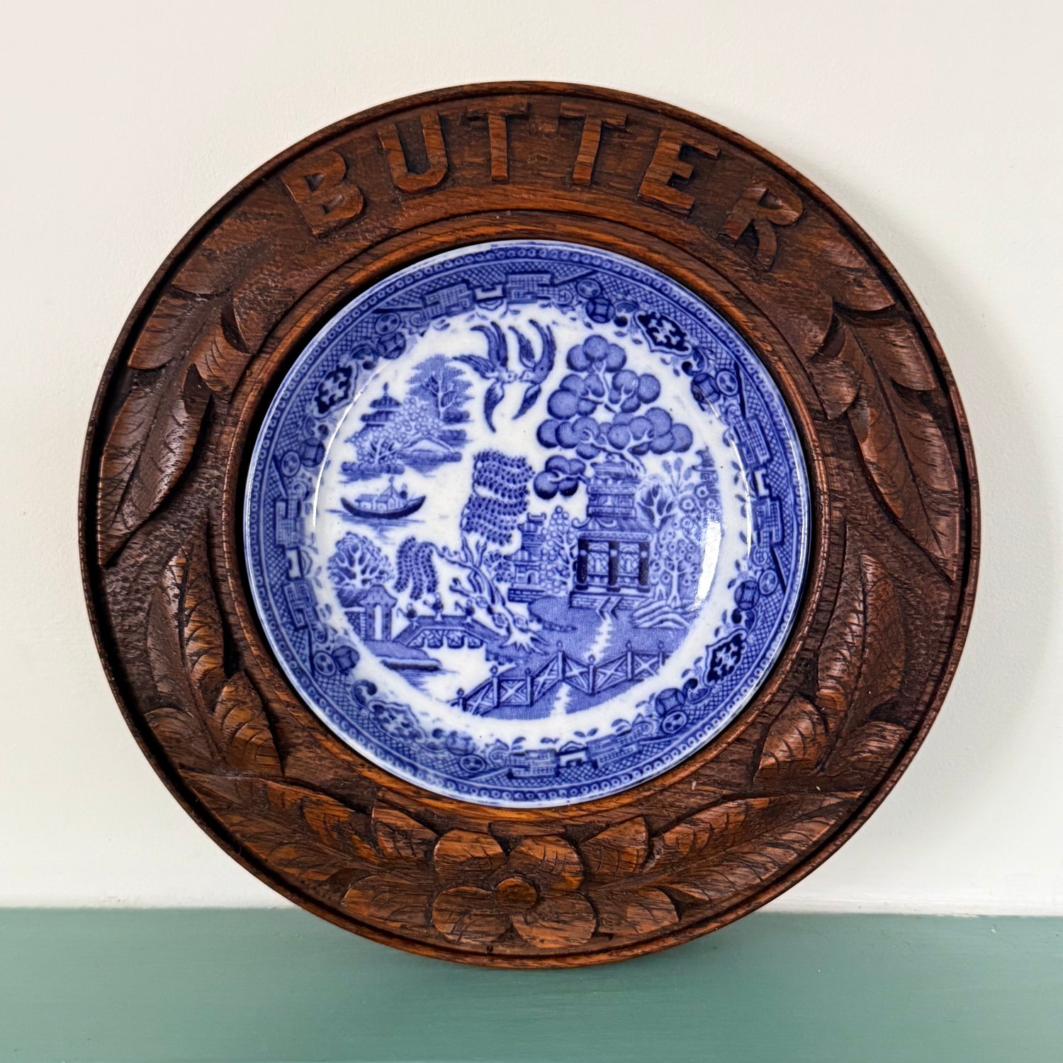 Vintage Carved Wooden BUTTER Dish Blue Willow Insert Kitchenalia
