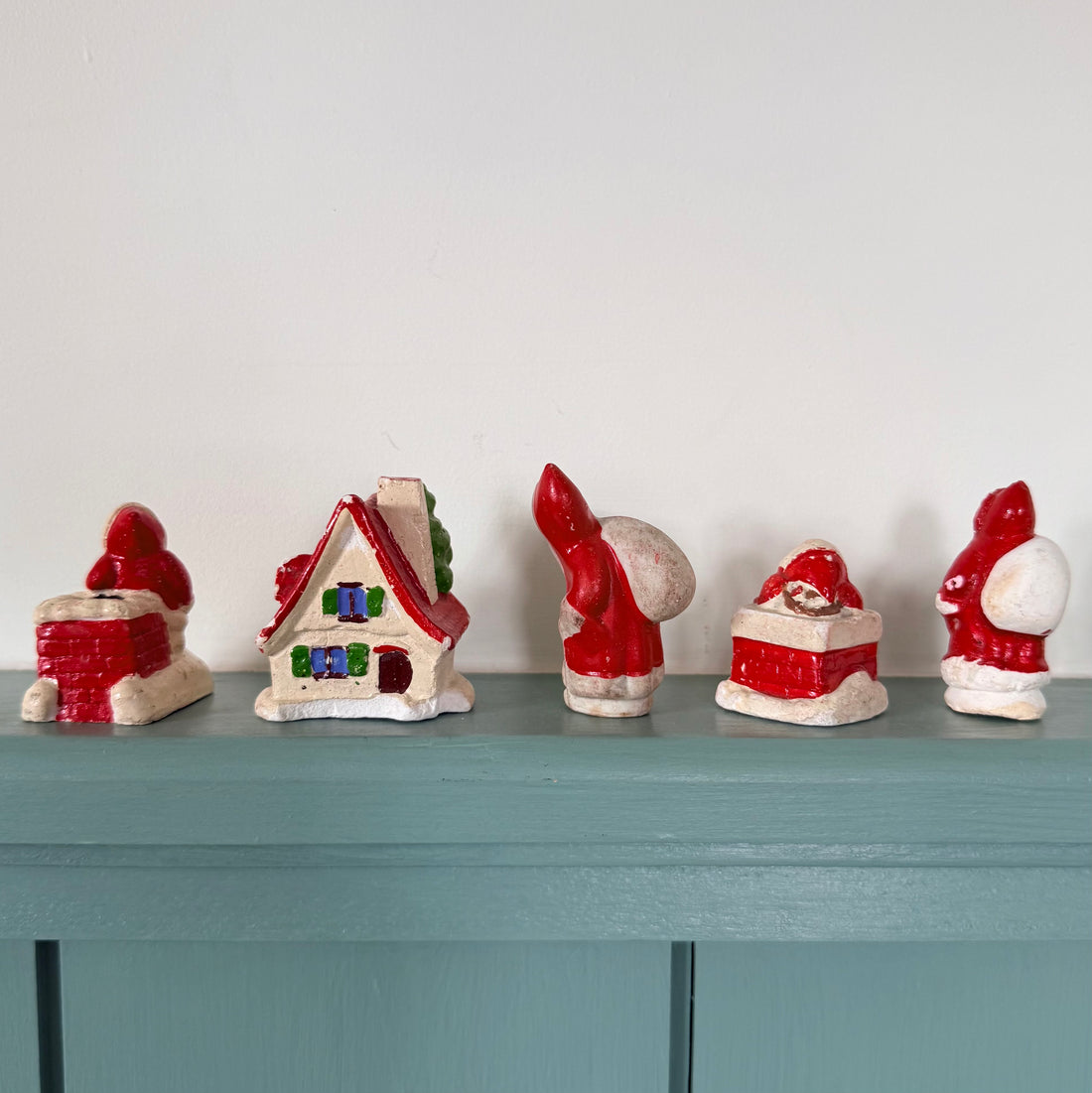 Vintage Christmas Cake Decorations – Set of 5 Santa Figures &amp; House