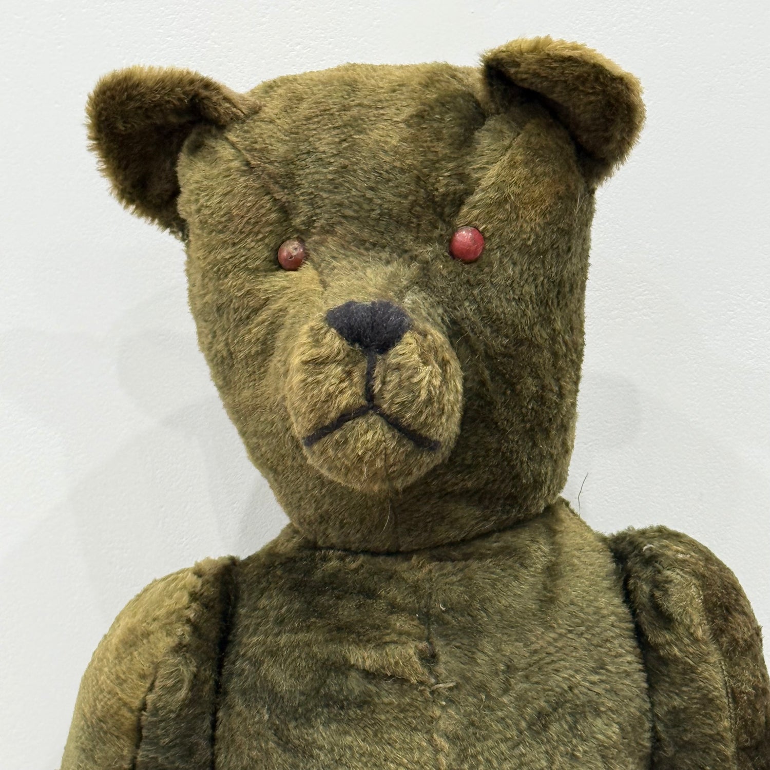 Early 20th Century Straw Filled Plush Teddy Bear Disc Joints 44cm