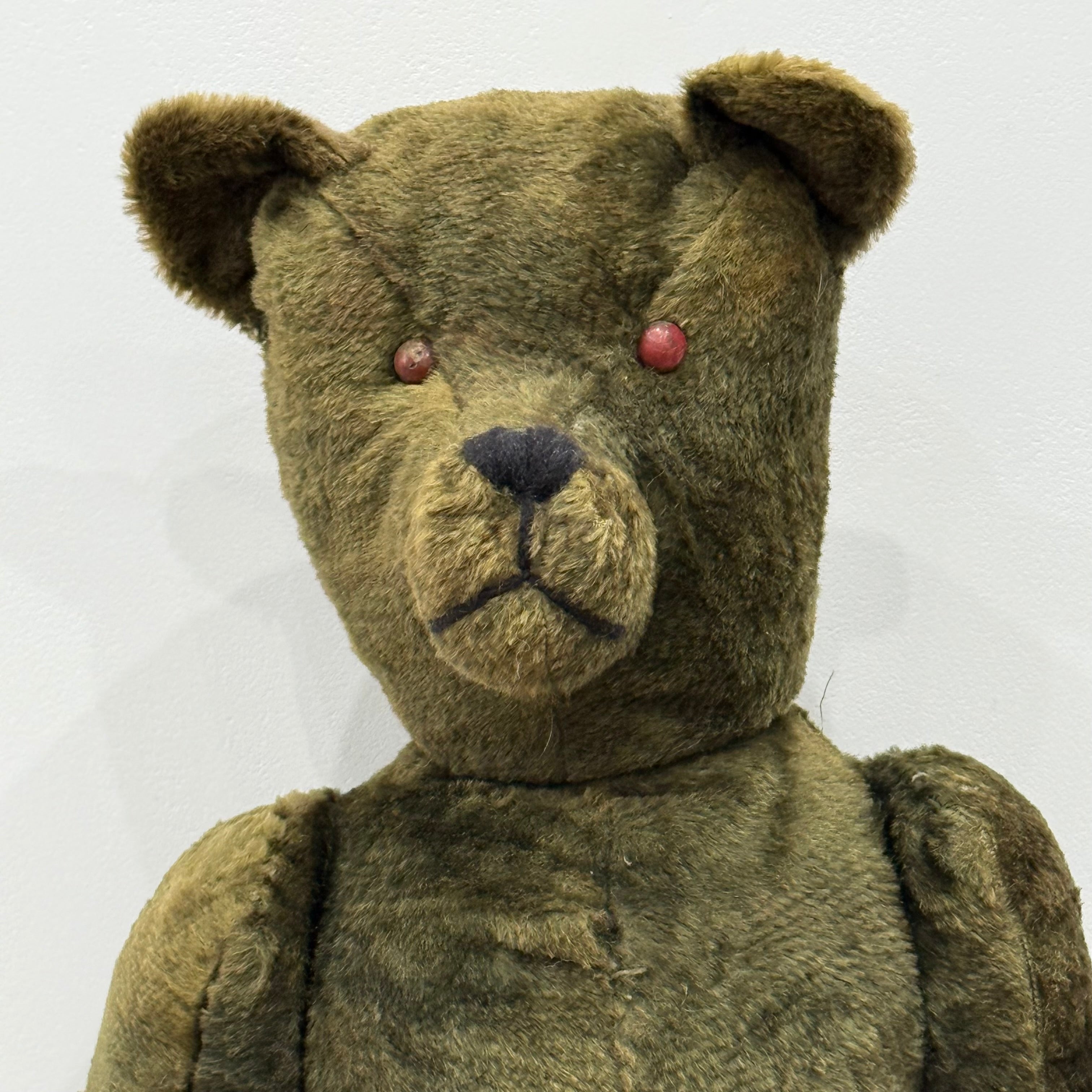 Early 20th Century Straw Filled Plush Teddy Bear Disc Joints 44cm