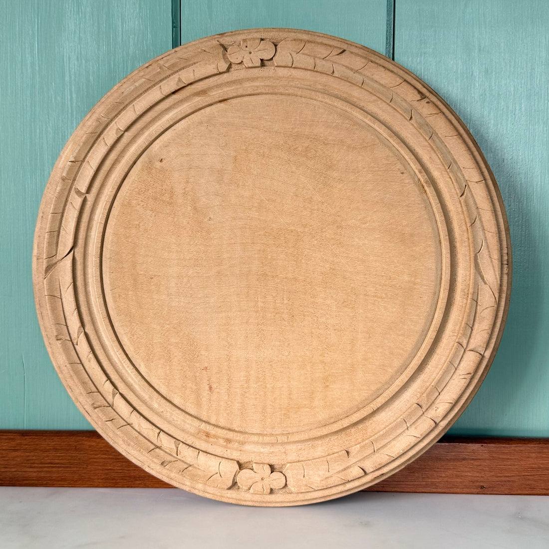 Vintage Carved Wooden Bread Board / Serving Board Rustic Kitchenalia