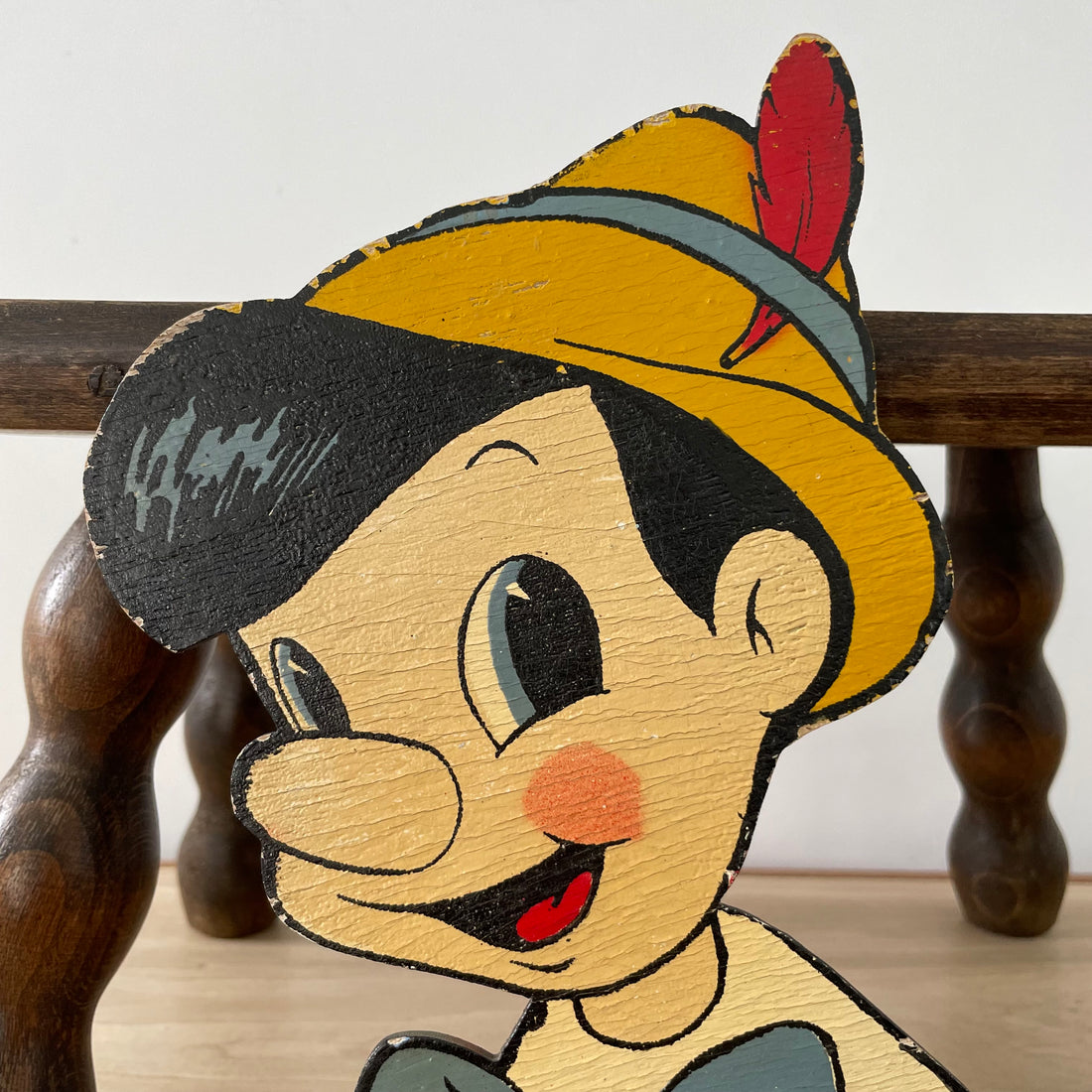 Vintage Wooden Pinocchio Wall Plaque – Hand-Painted Mid-Century Cartoon Nursery Decor