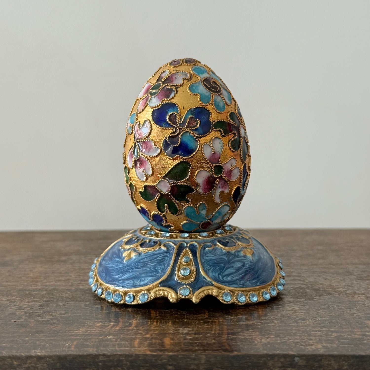 Jewelled egg