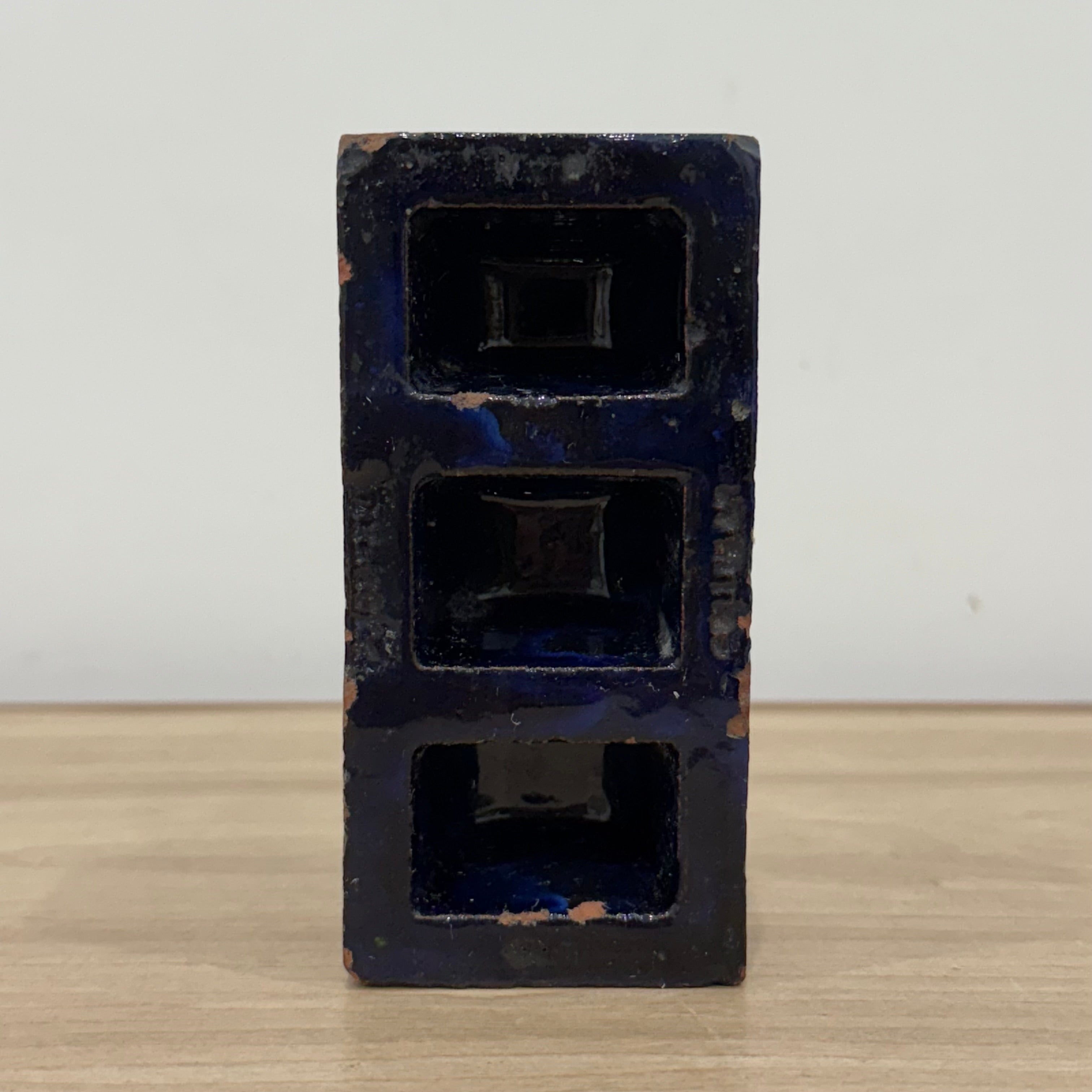 Vintage London Brick Company Cellular Brick Half Scale Sample