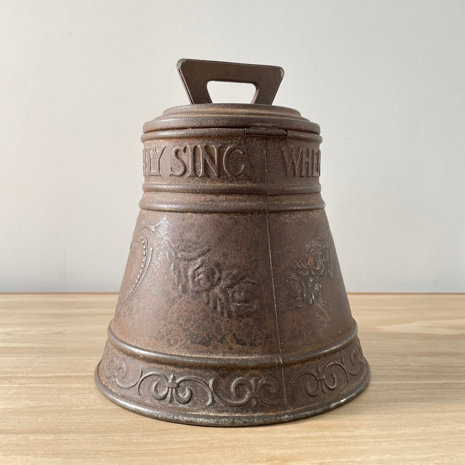 Antique Huntley &amp; Palmers Biscuit Tin – Bell-Shaped Advertising Container, Early 20th Century