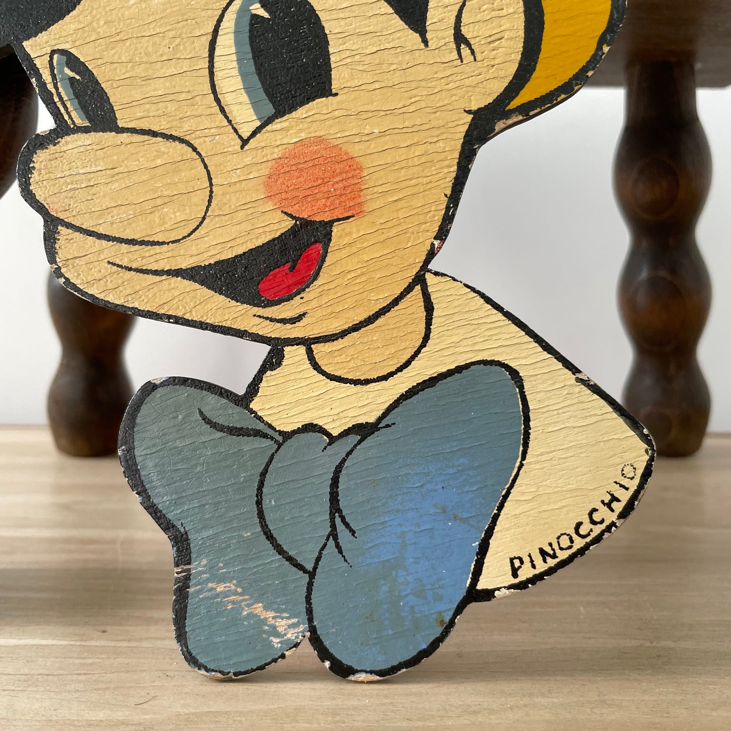Vintage Wooden Pinocchio Wall Plaque – Hand-Painted Mid-Century Cartoon Nursery Decor