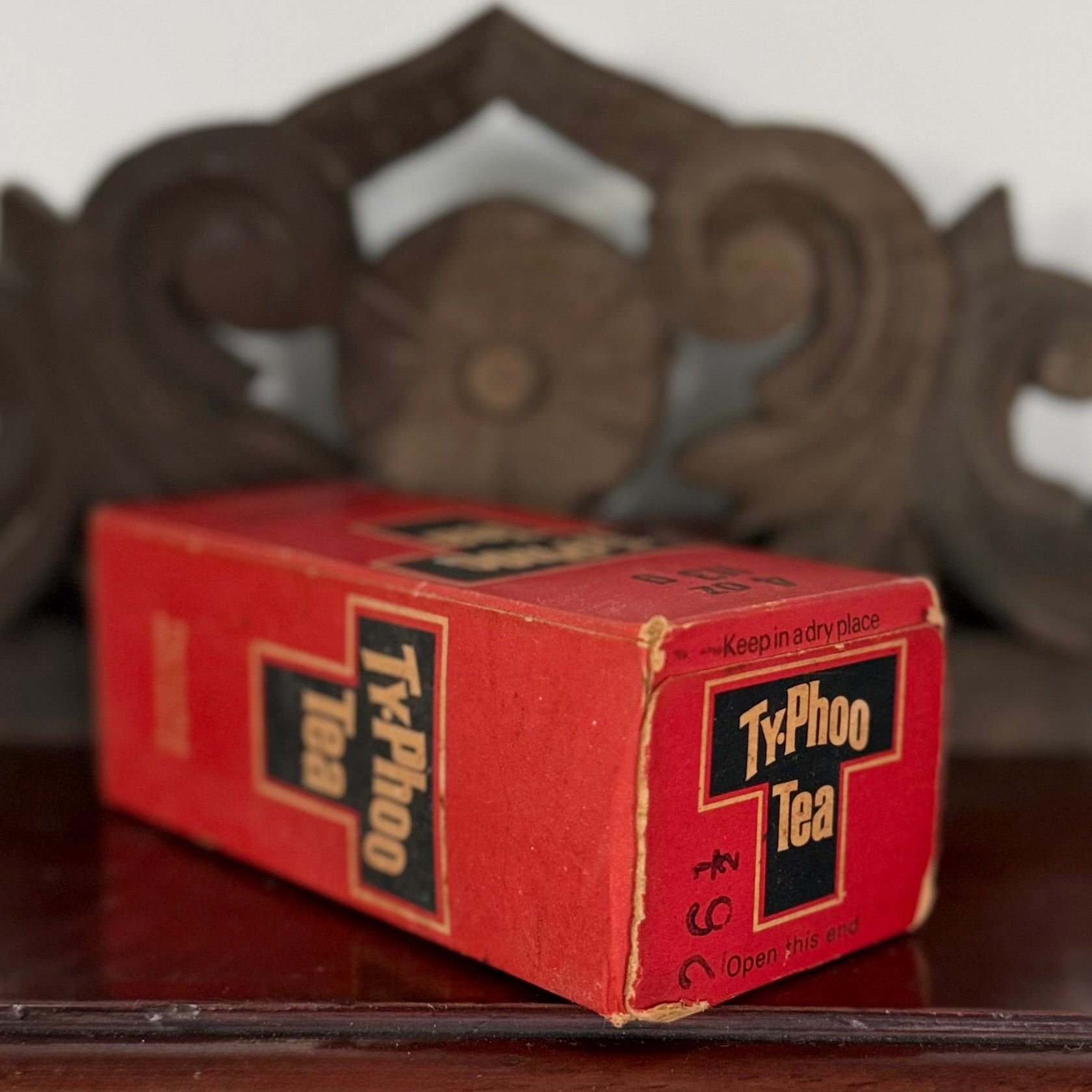 Vintage Typhoo Tea 4 oz Unopened Packet Advertising Packaging