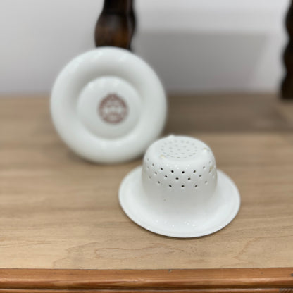Tea strainer