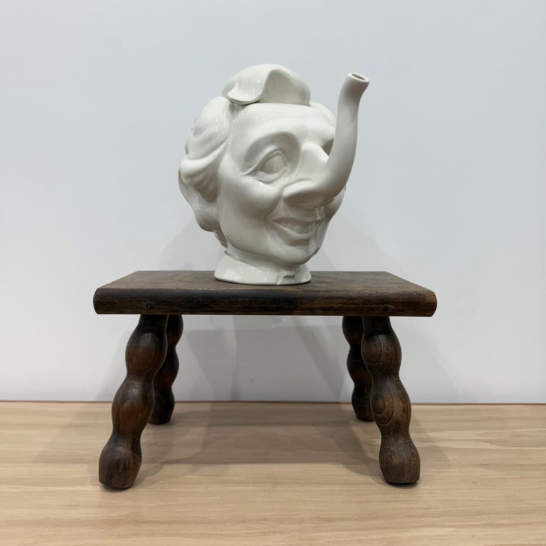 Luck &amp; Flaw Spitting Image Margaret Thatcher Elephant Teapot Crackle Glaze