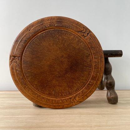 Antique Victorian Breadboard – Hand Carved Floral &amp; Leaf Border – Rich Patina