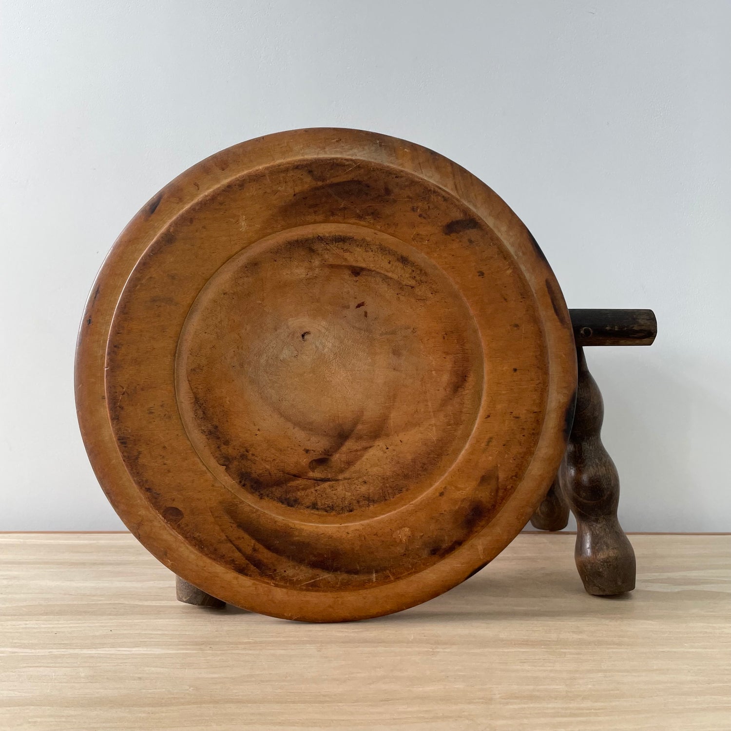 Antique Victorian Breadboard – Hand Carved Floral &amp; Leaf Border – Rich Patina