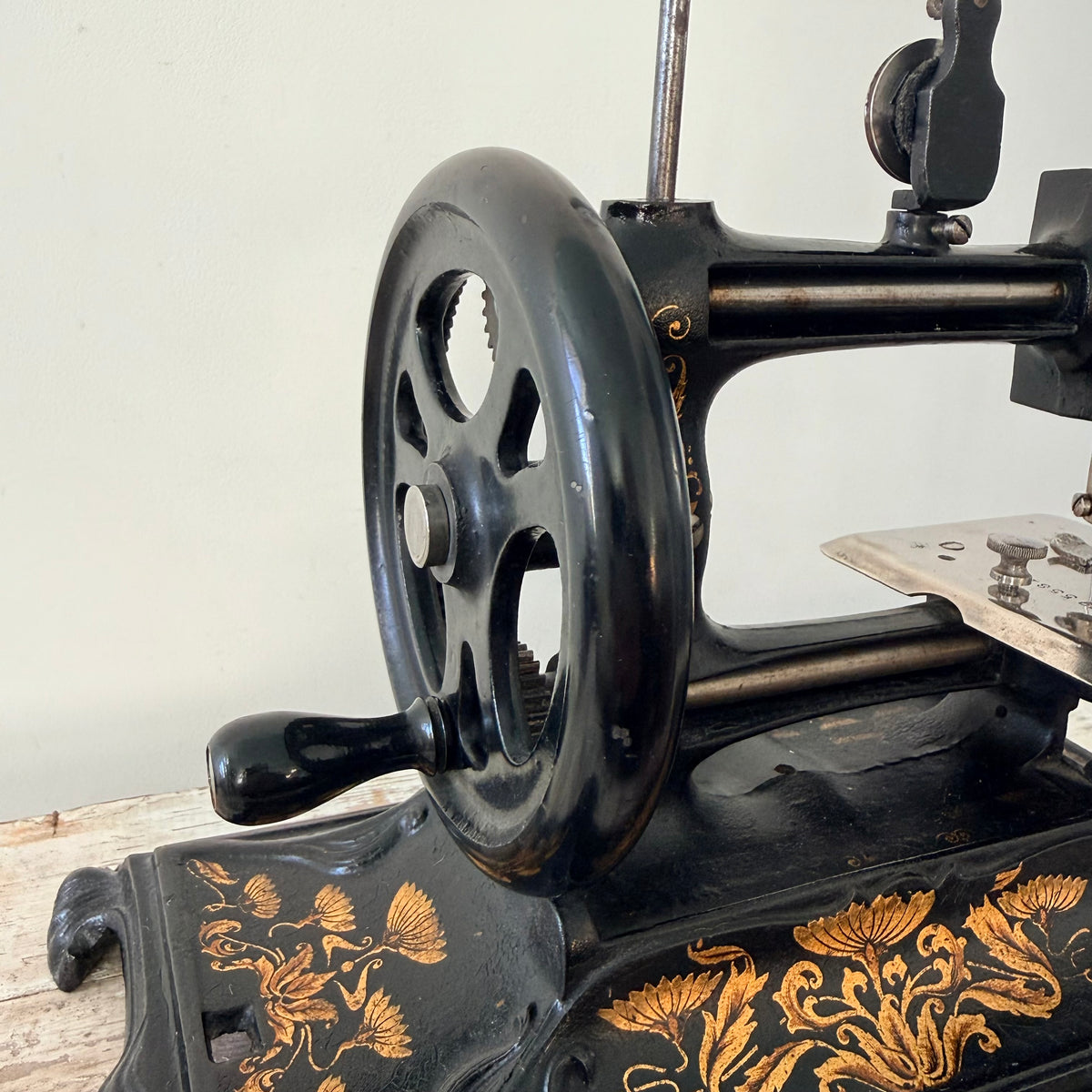Antique F. W. Müller No. 12 Hand Crank Sewing Machine c.1900