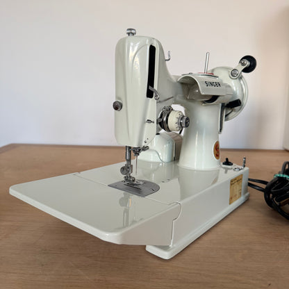 Singer Featherweight 221K Sewing Machine with Case &amp; Accessories