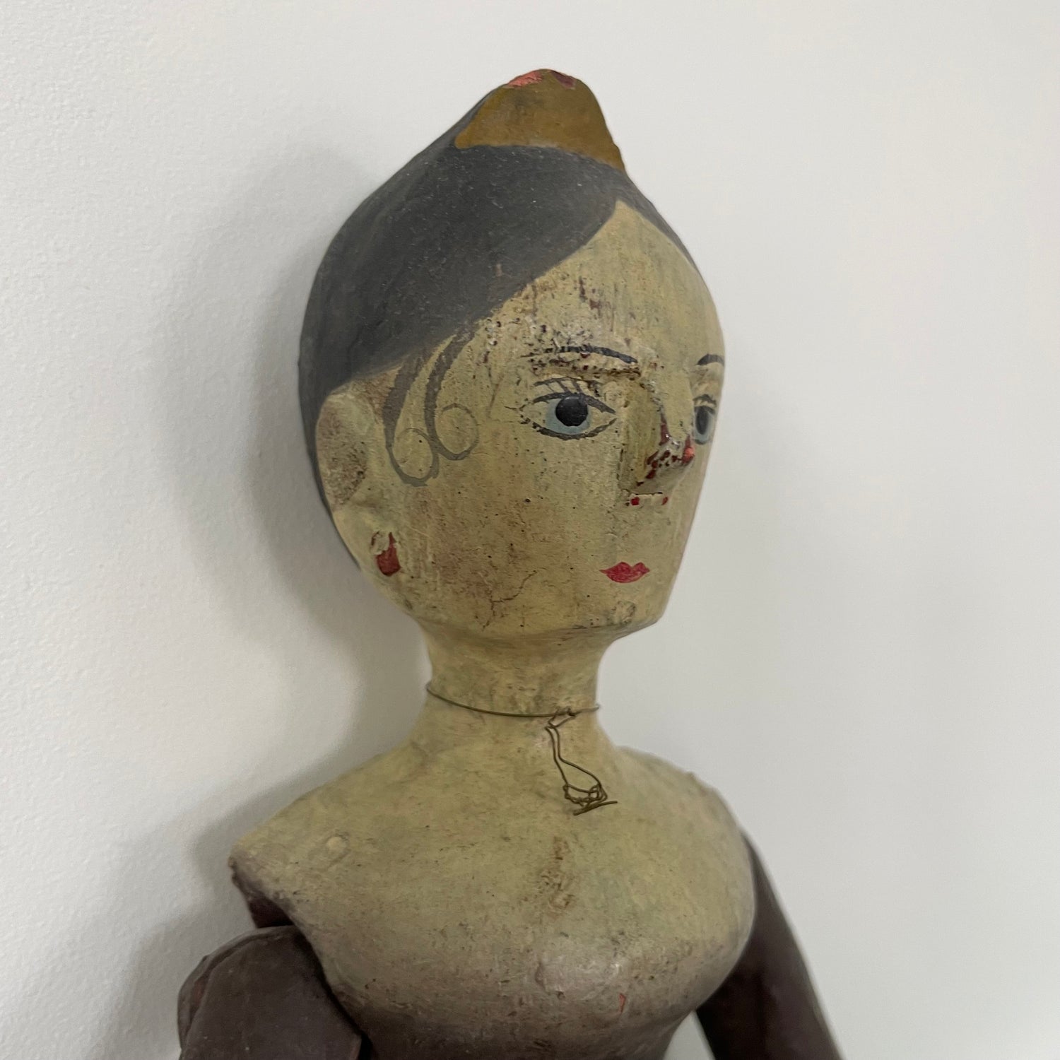 19th Century Grodnertal Tuck Comb Wooden Doll – Hand-Painted Peg Wooden Doll