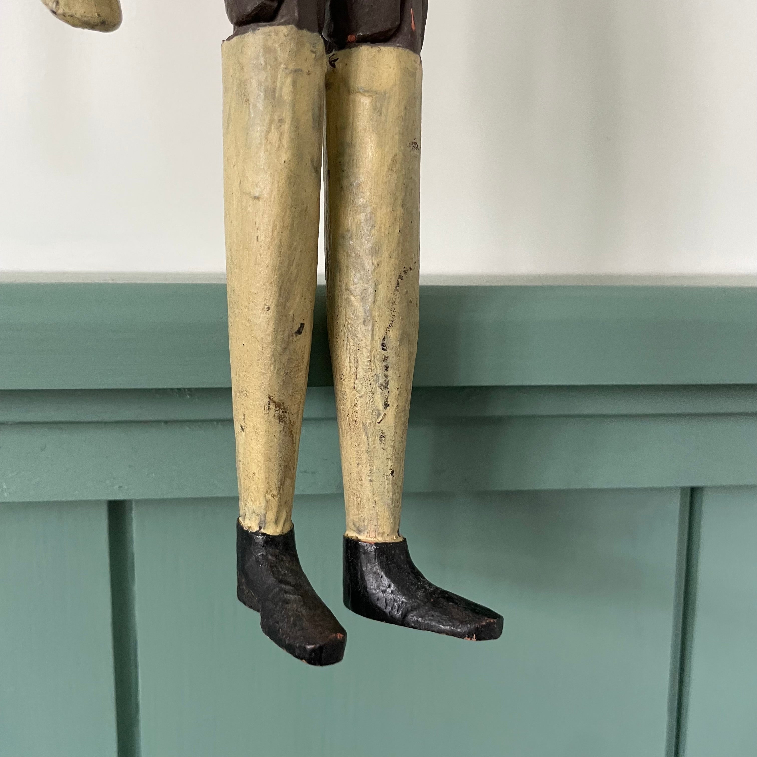 19th Century Grodnertal Tuck Comb Wooden Doll – Hand-Painted Peg Wooden Doll